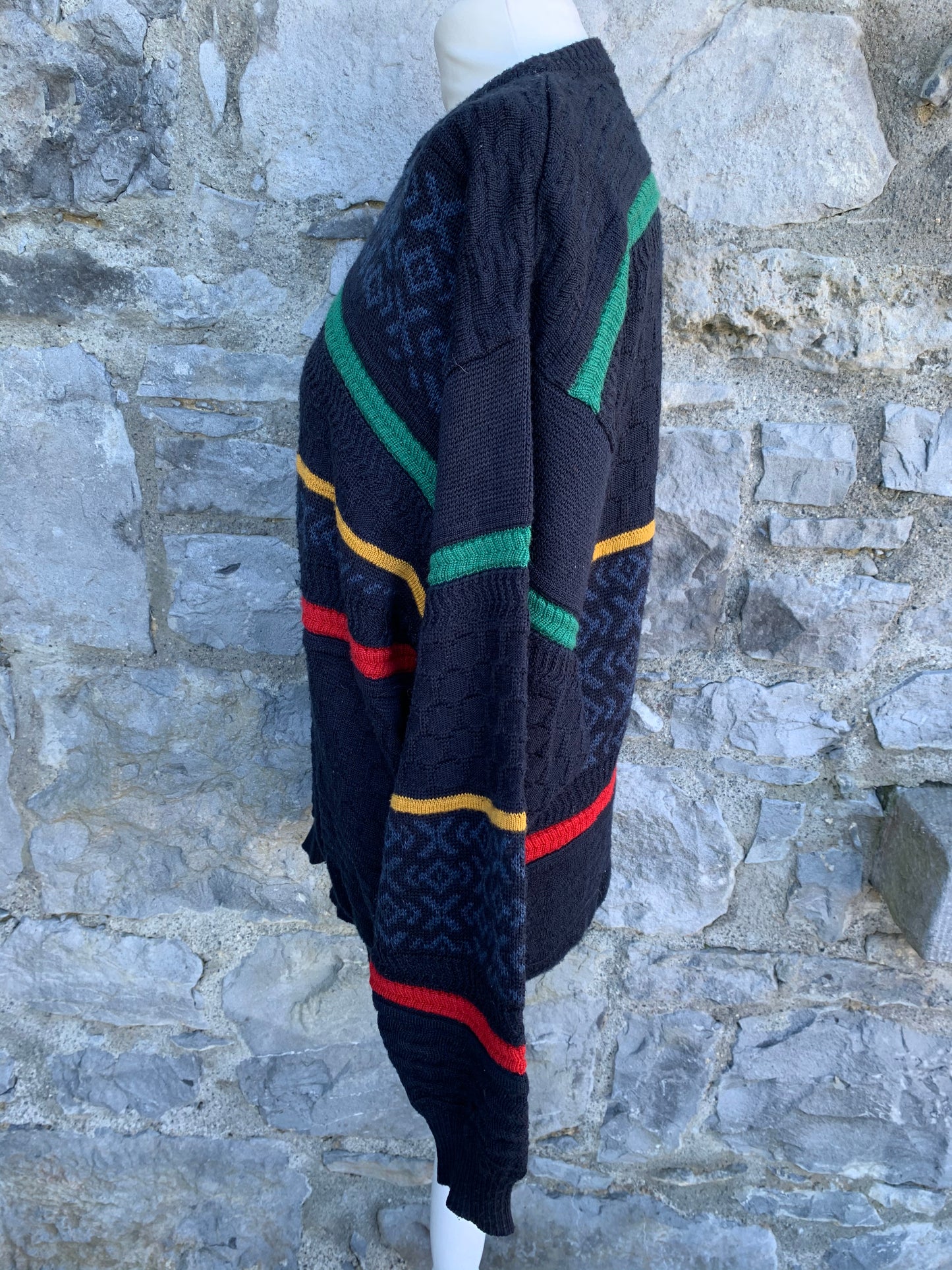 80s navy jumper with color stripes Large