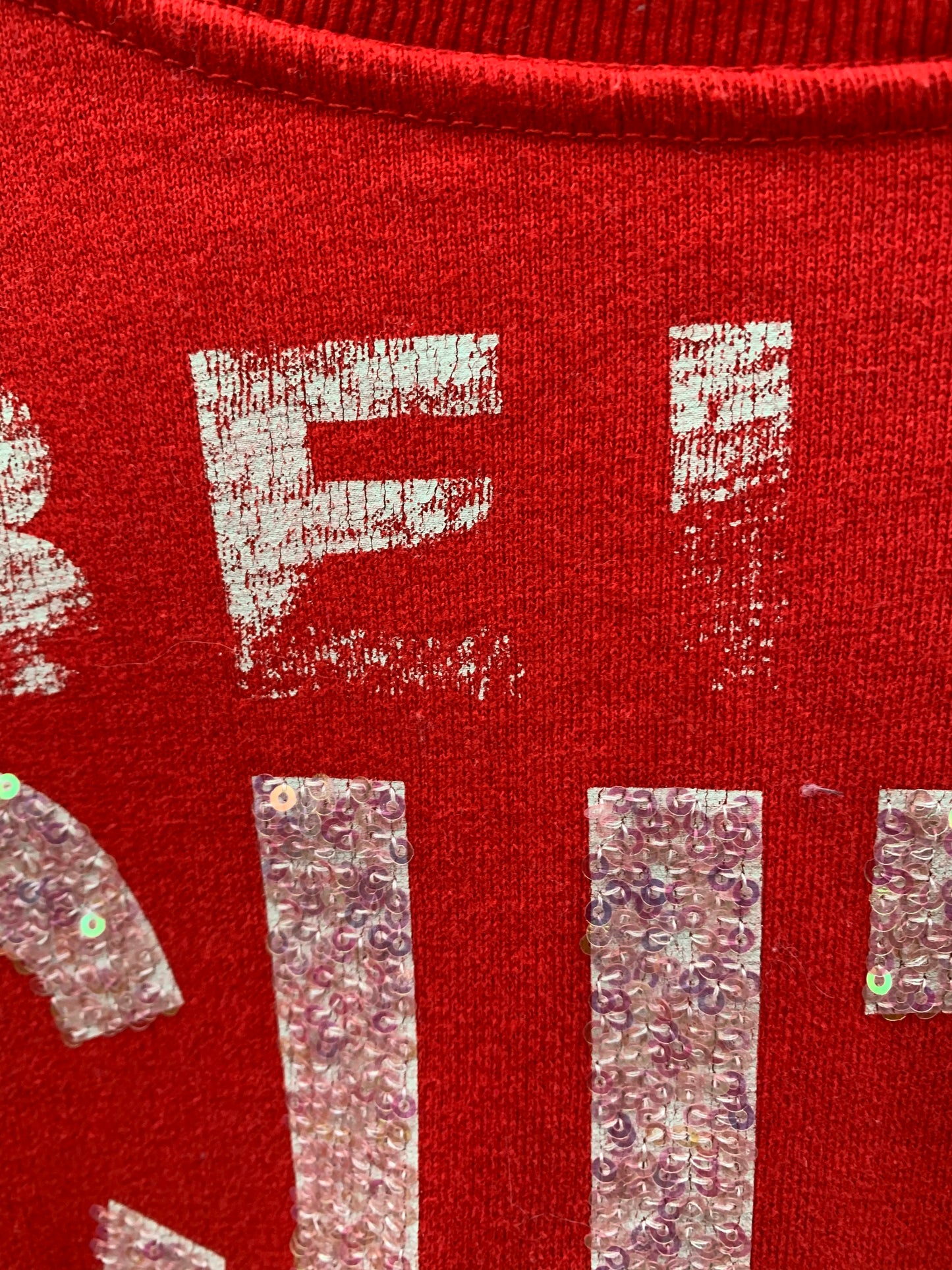 Red Cute sweatshirt 7y (122cm)