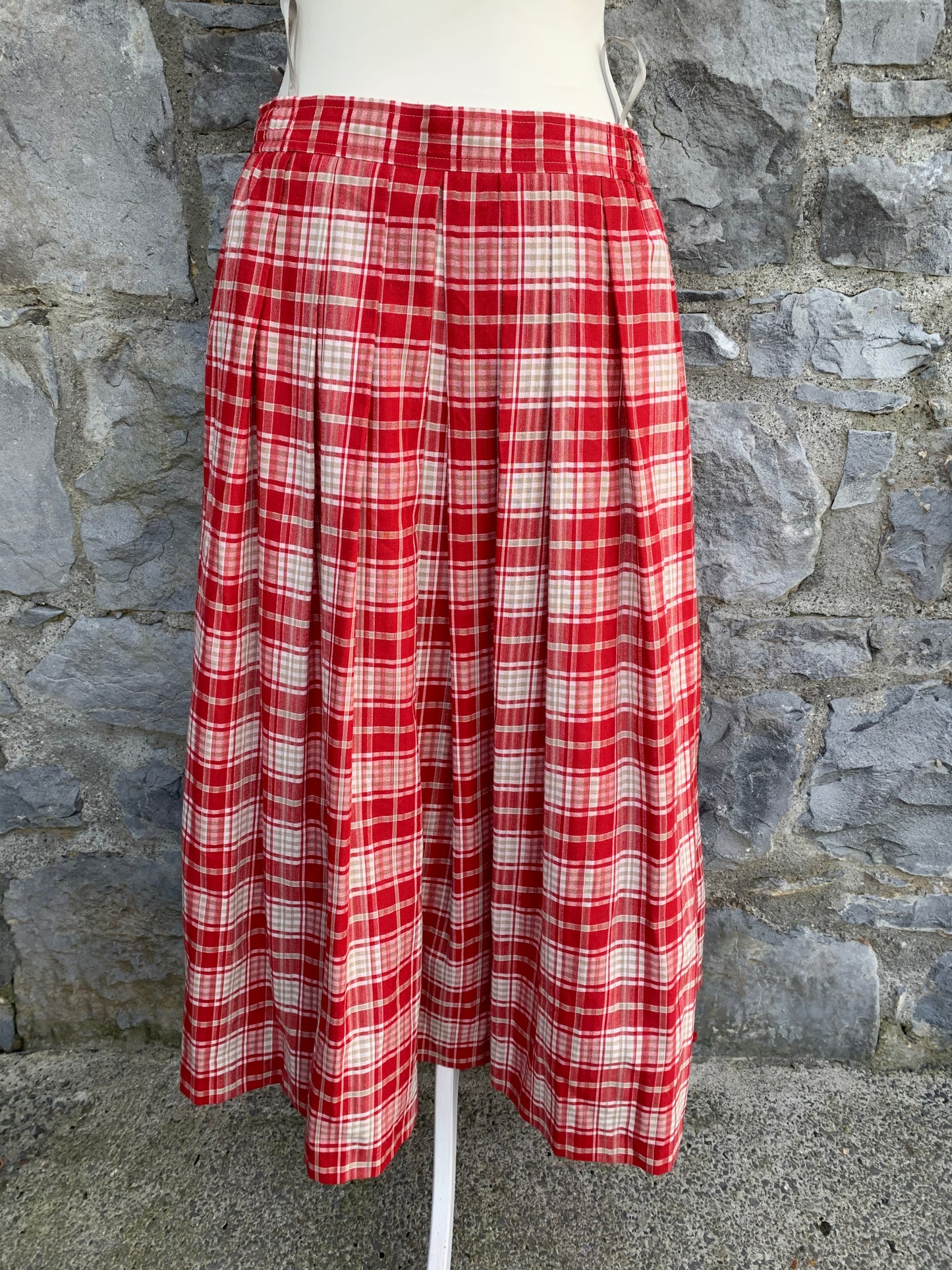 Bavarian red check skirt uk 12