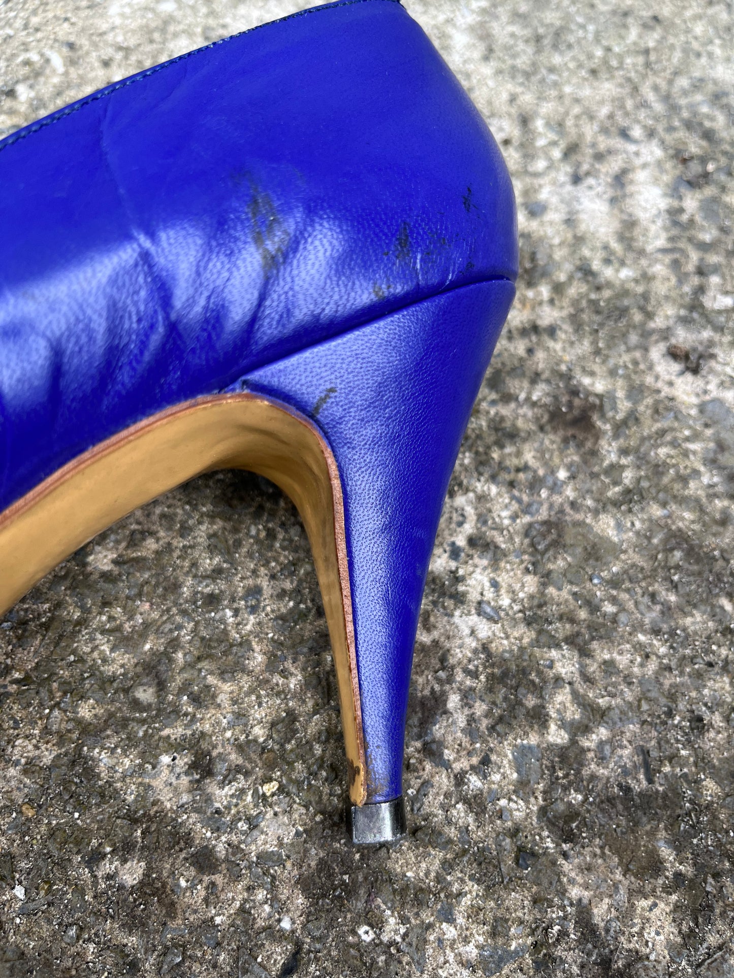 Carvela 80s Royal blue heels uk 4.5 (eu 37.5)