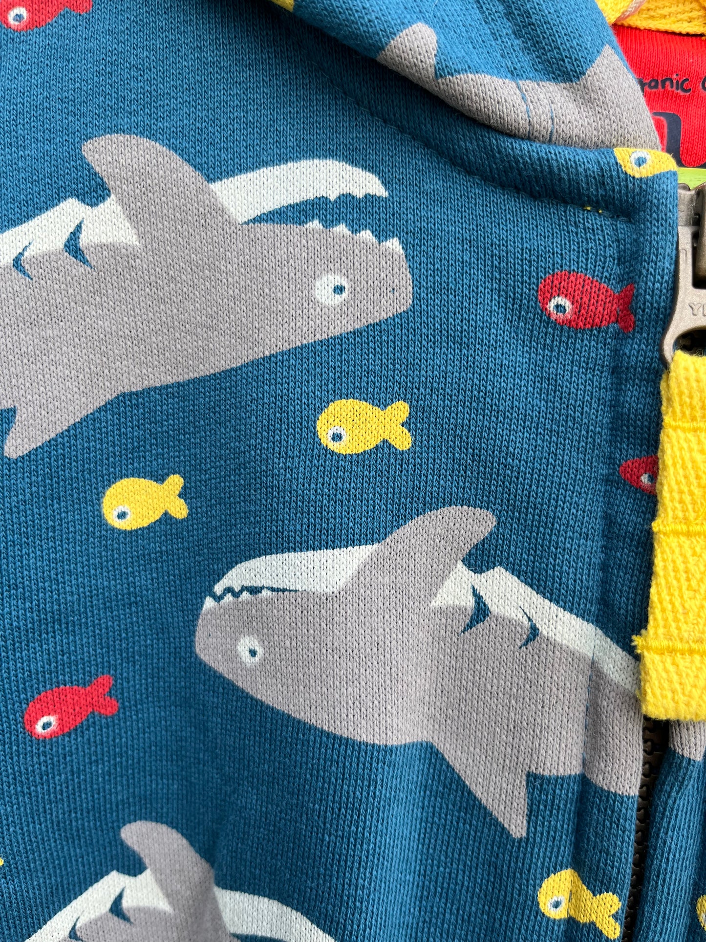 Sharks hooded onesie 3-4y (98-104cm)