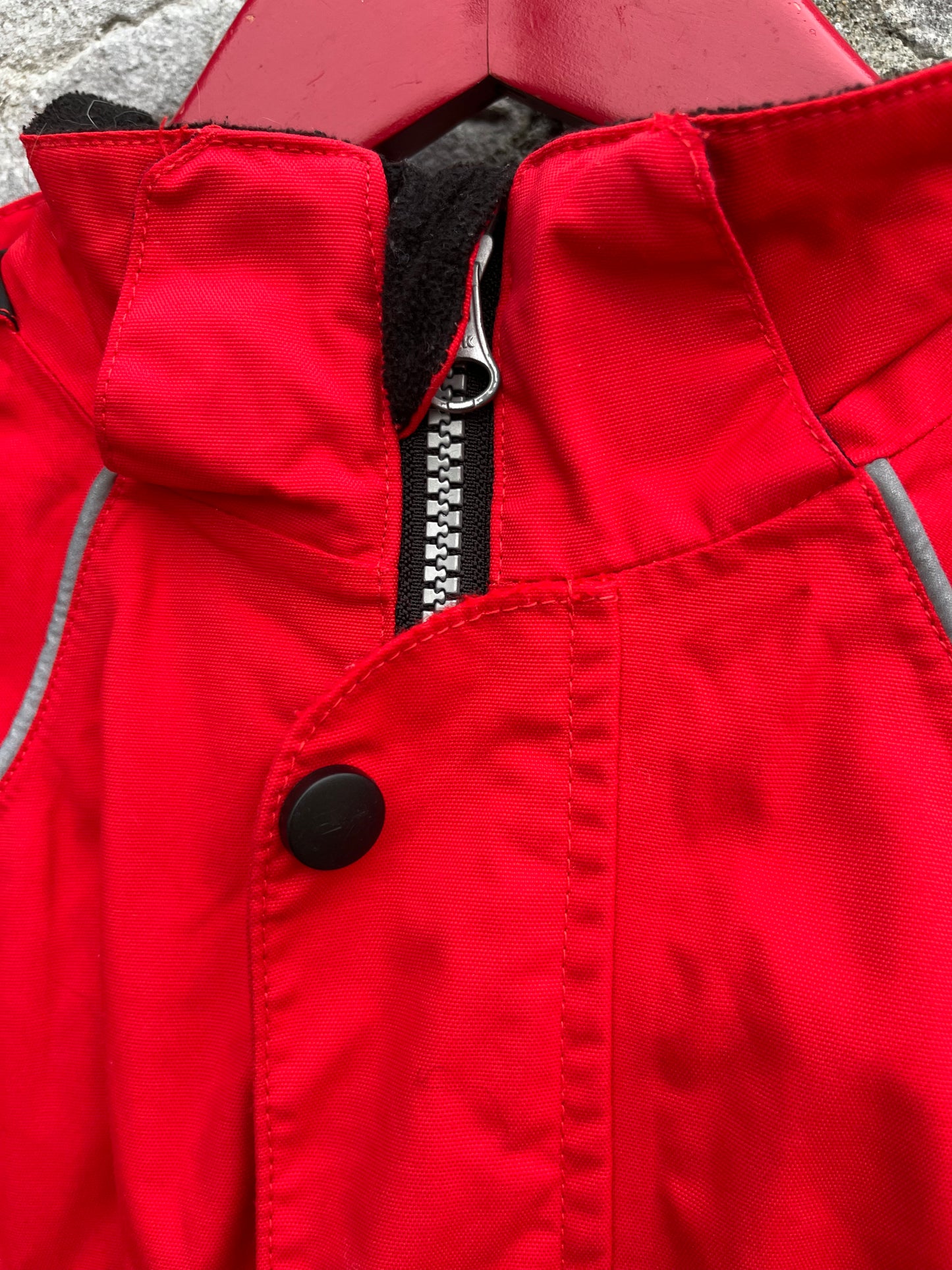 Red winter jacket 7-8y (122-128cm)
