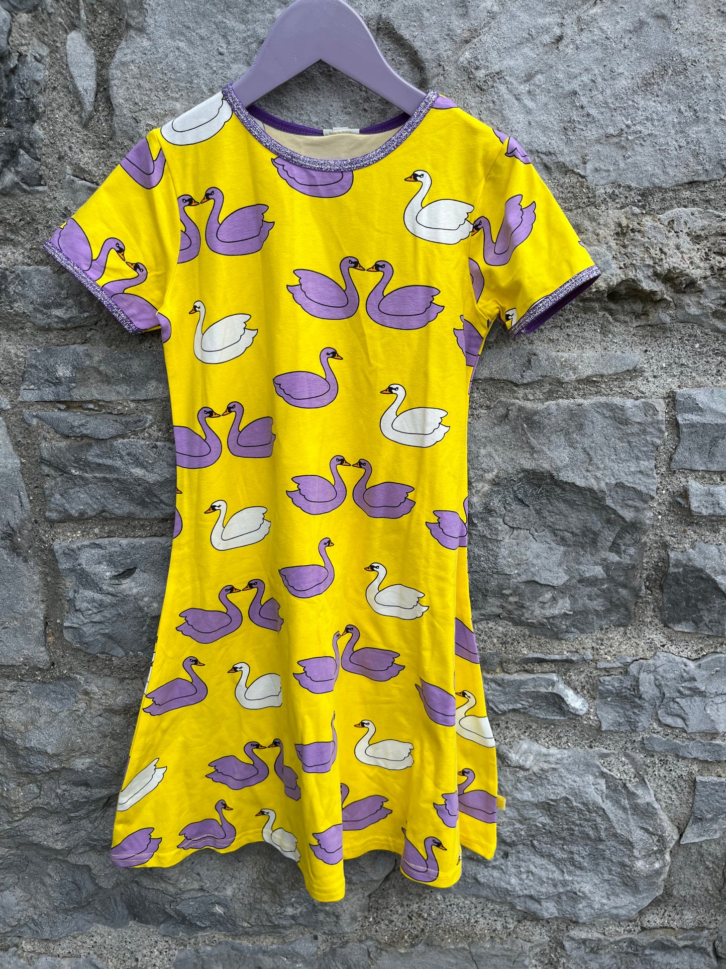 Yellow swans dress 7-8y (122-128cm)