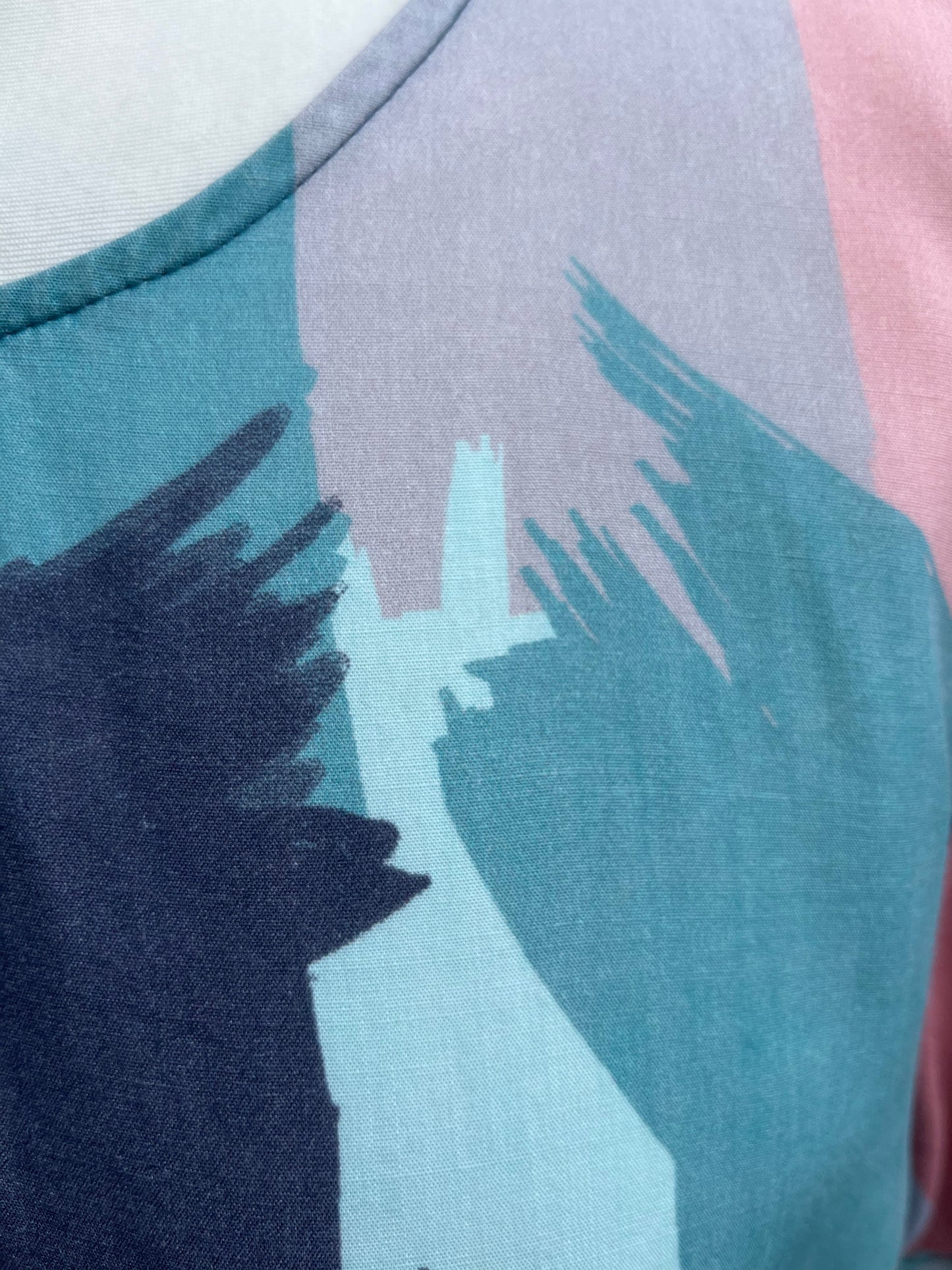 Grey abstract top uk 14