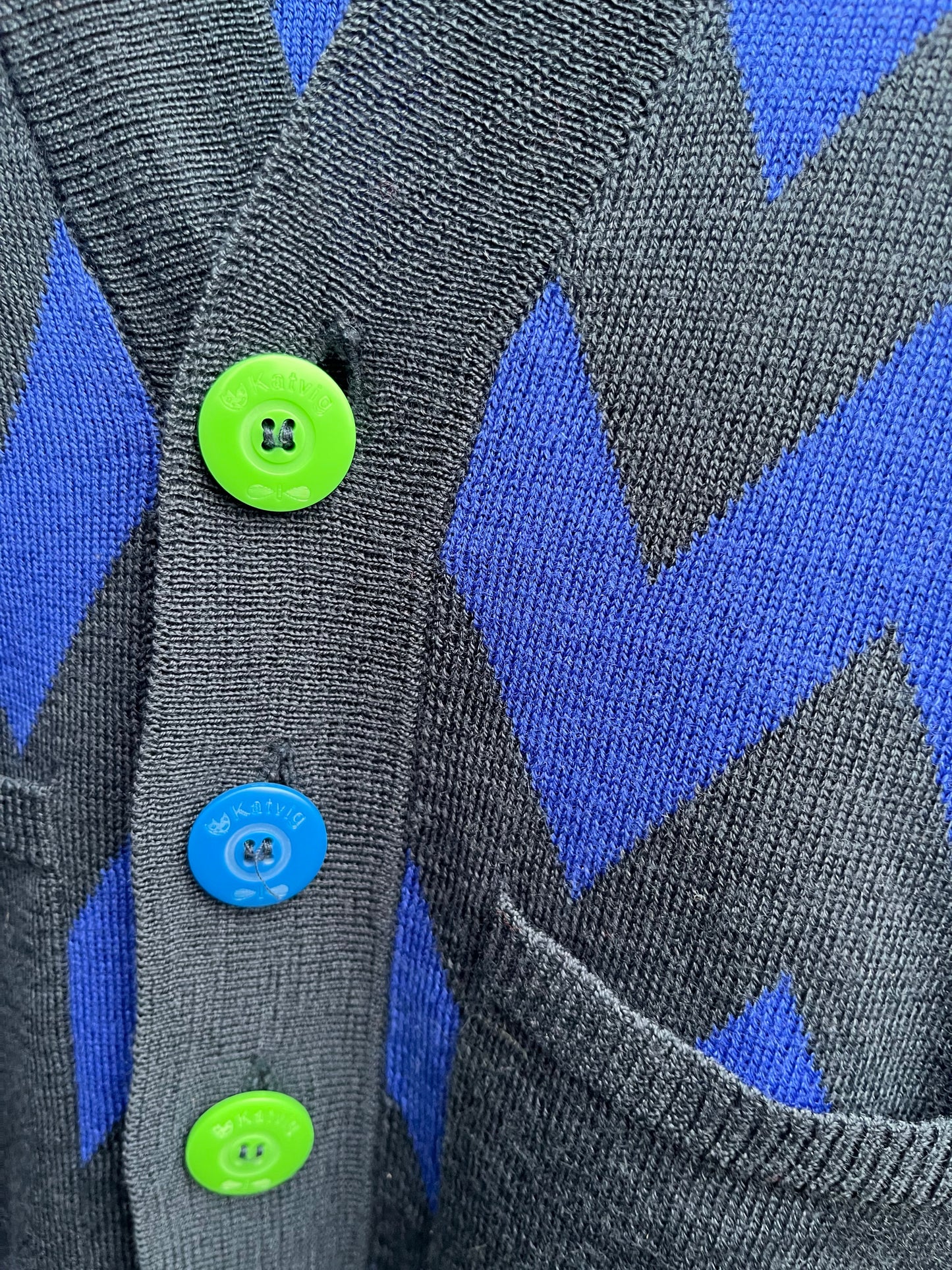 Blue&black chevron cardigan 6y (116cm)