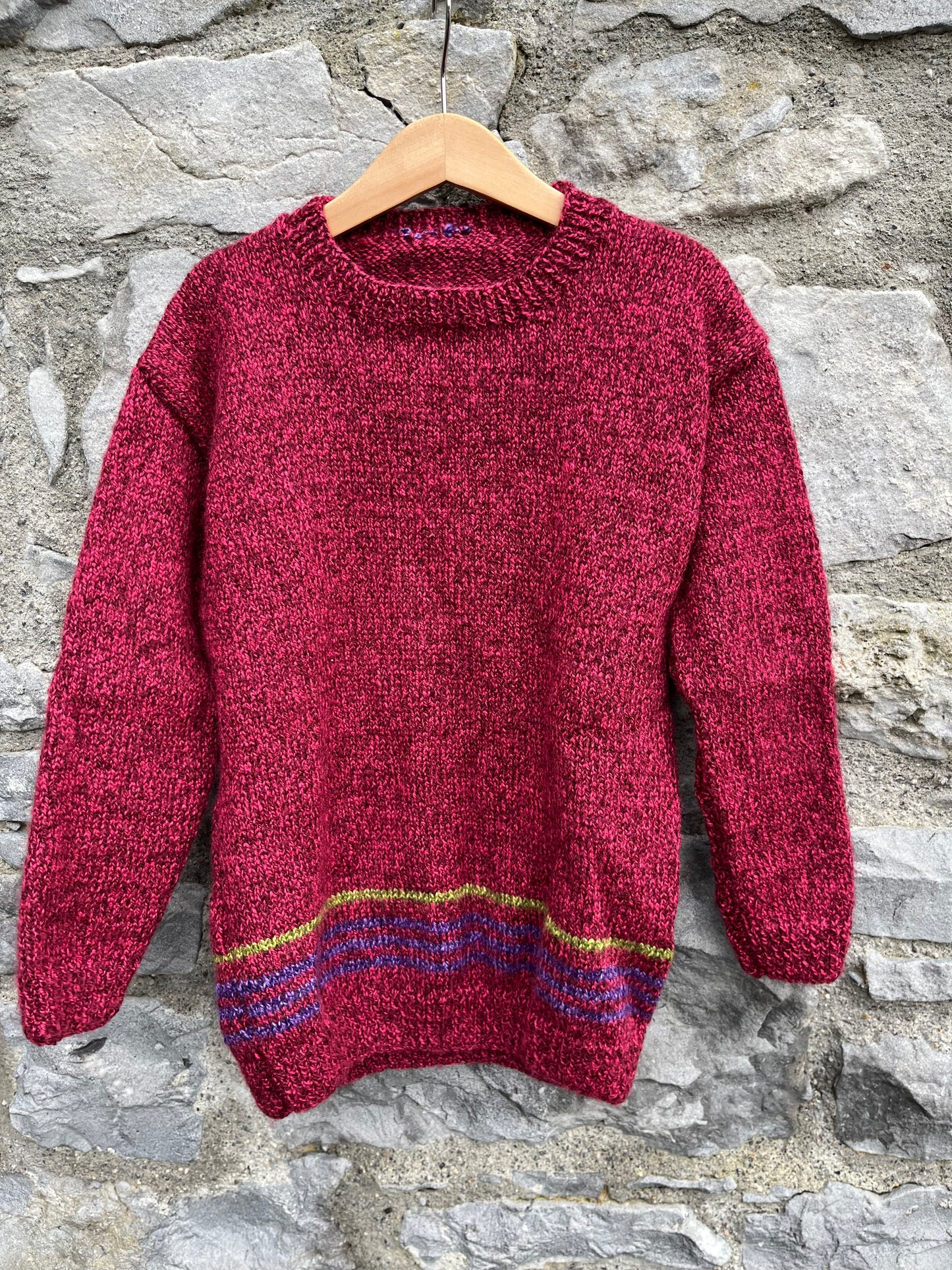 Maroon jumper 7y (122cm)