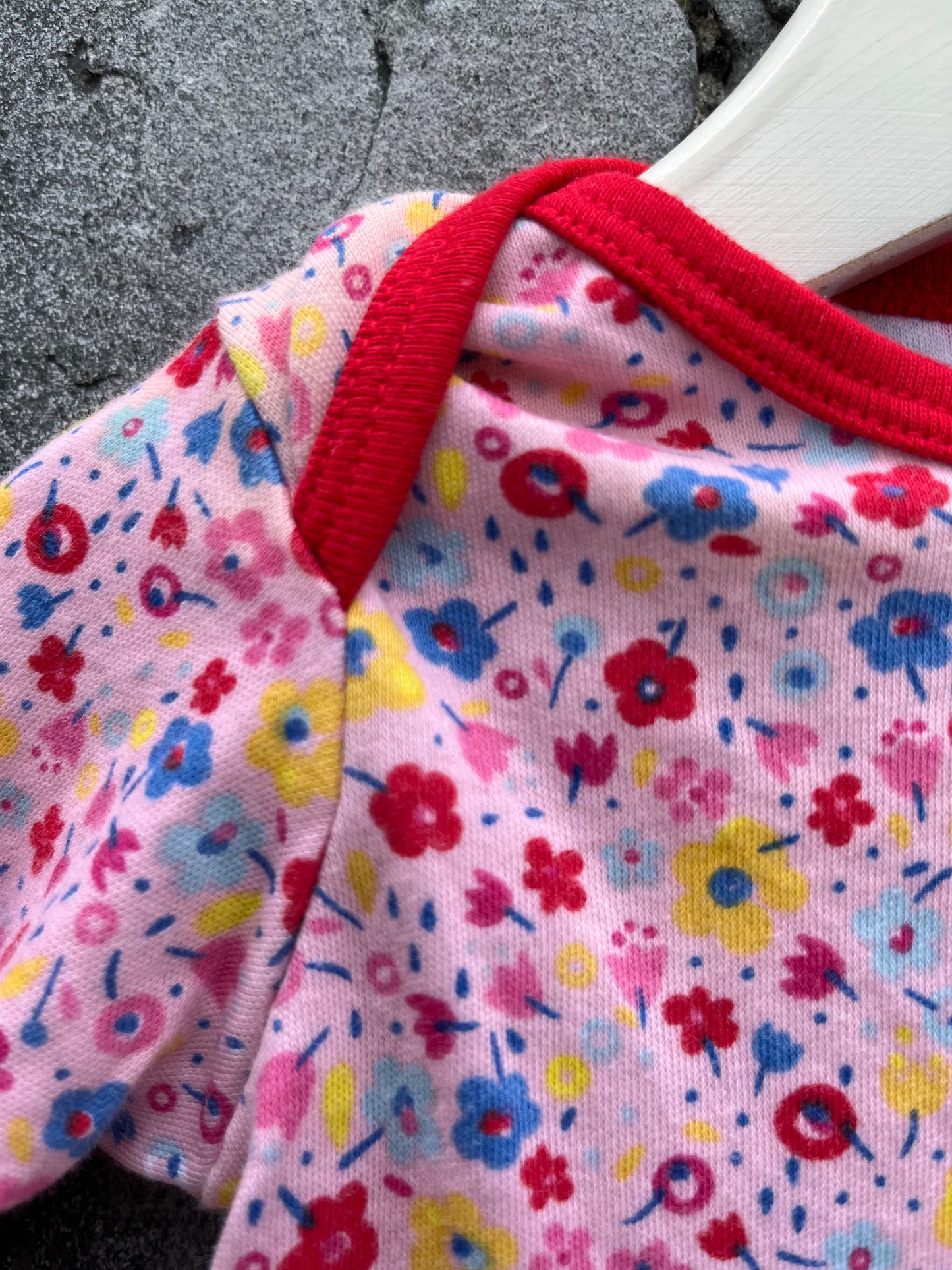Small flowers onesie Newborn (50-56cm)