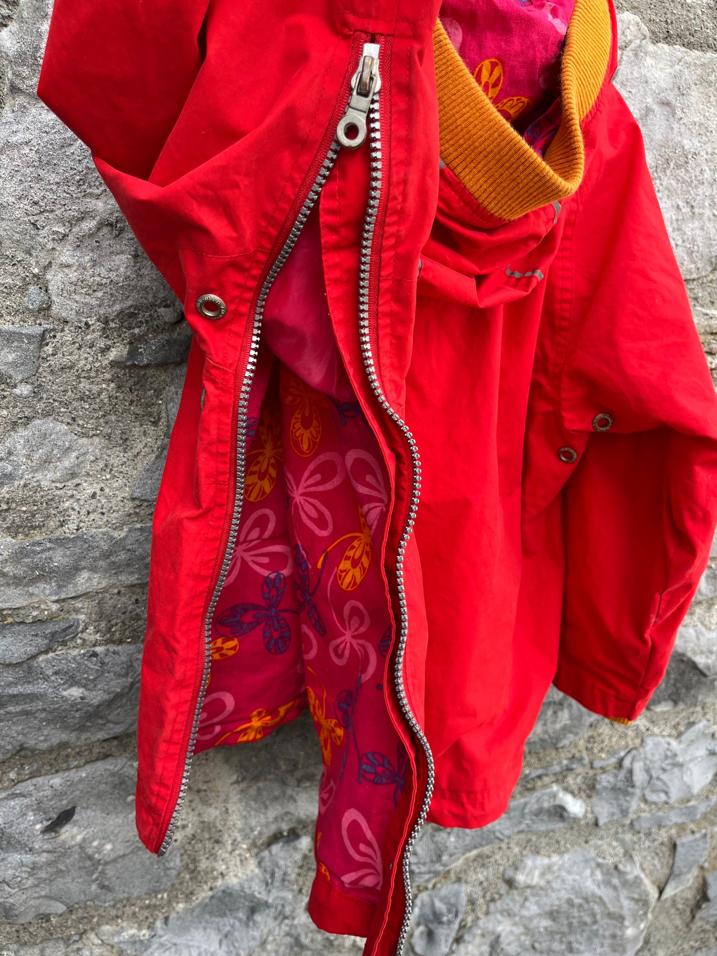 Red jacket 6y (116cm)
