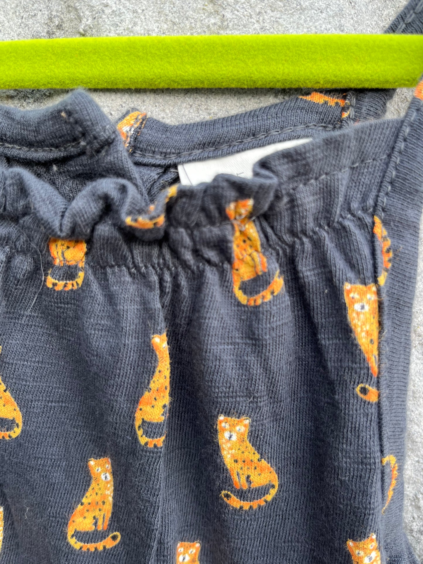 Leopards jumpsuit 6-9m (68-74cm)