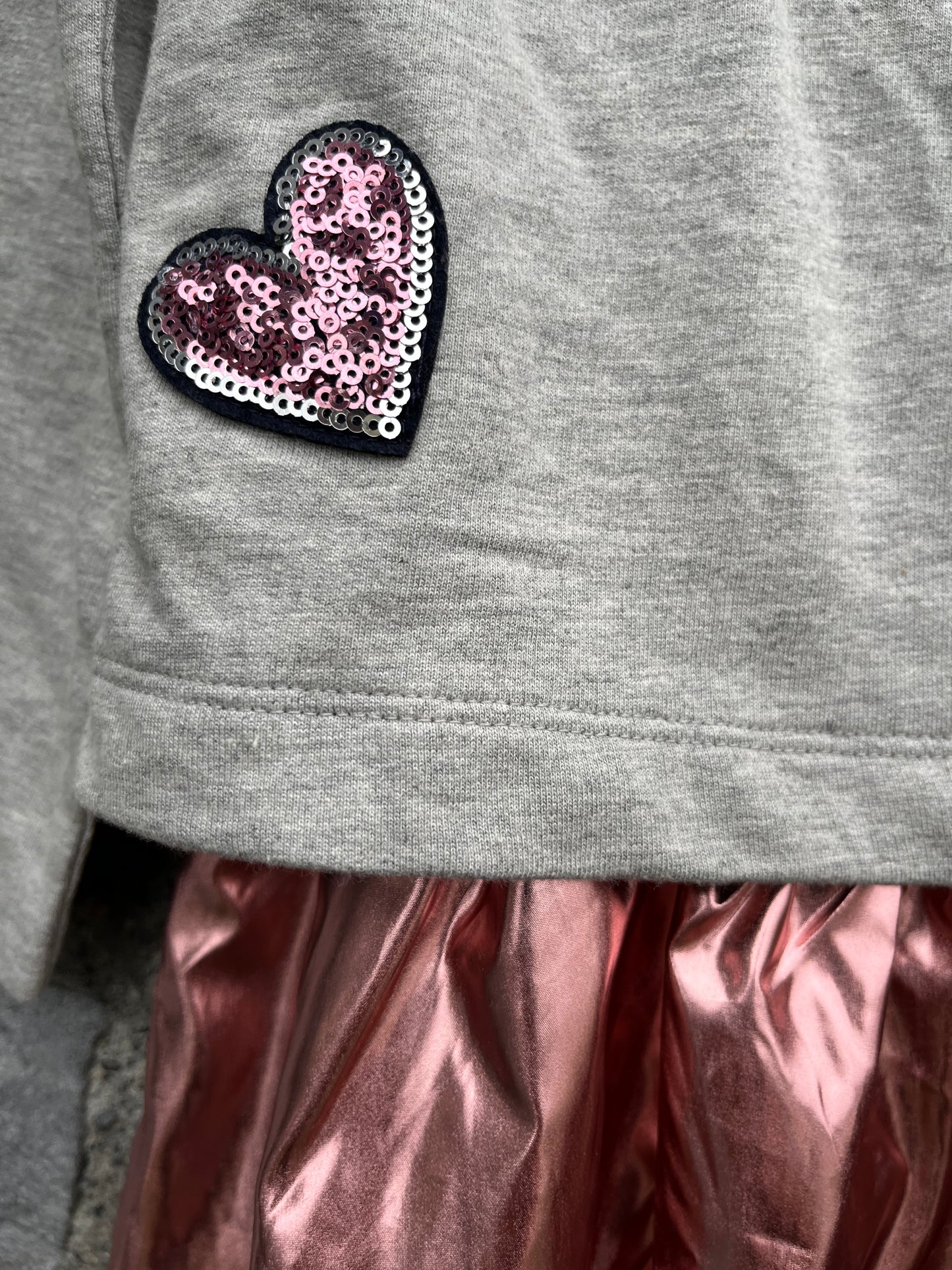 Grey&gold dress 3-4y (98-104cm)