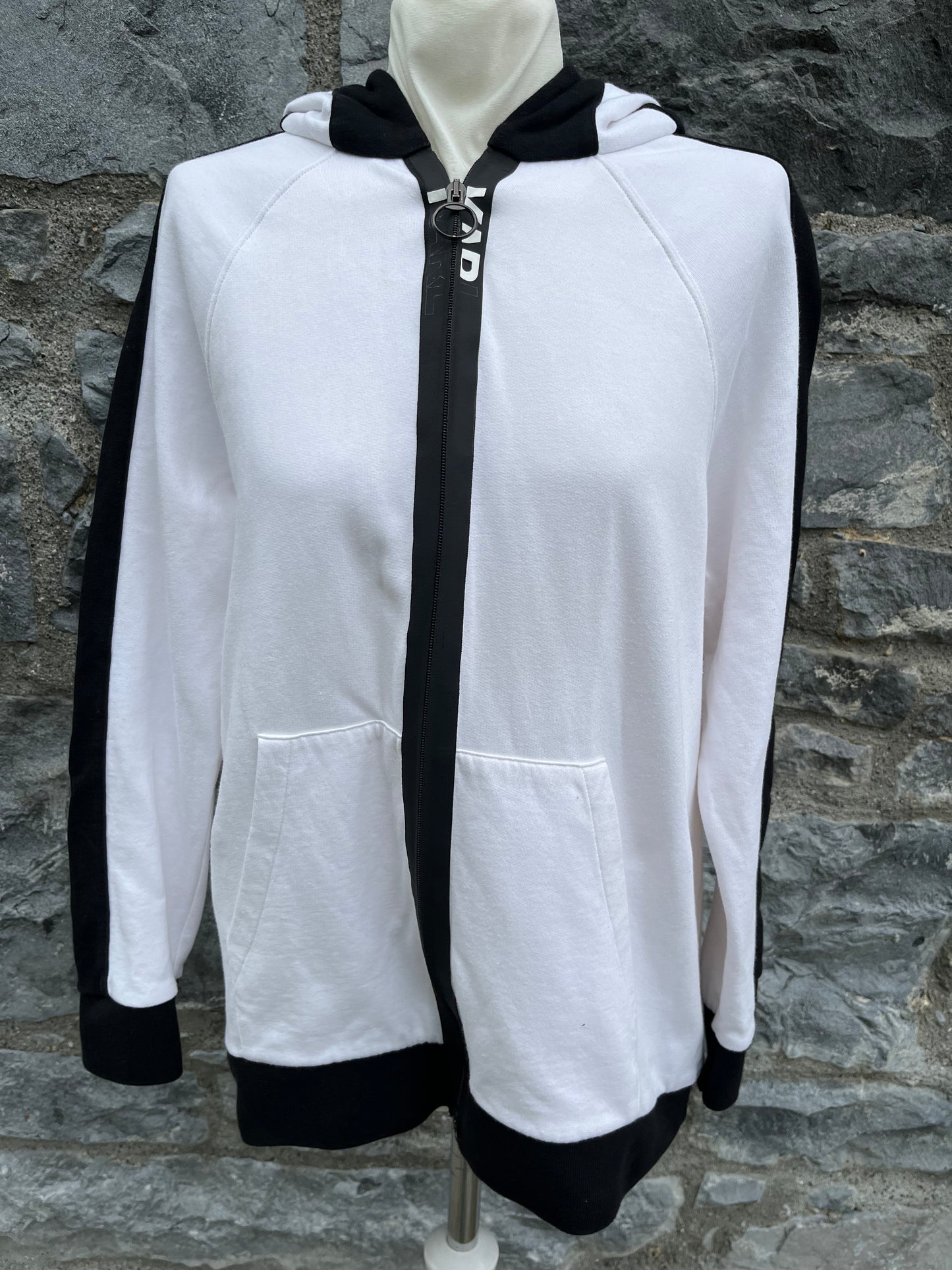 White hoodie uk 10