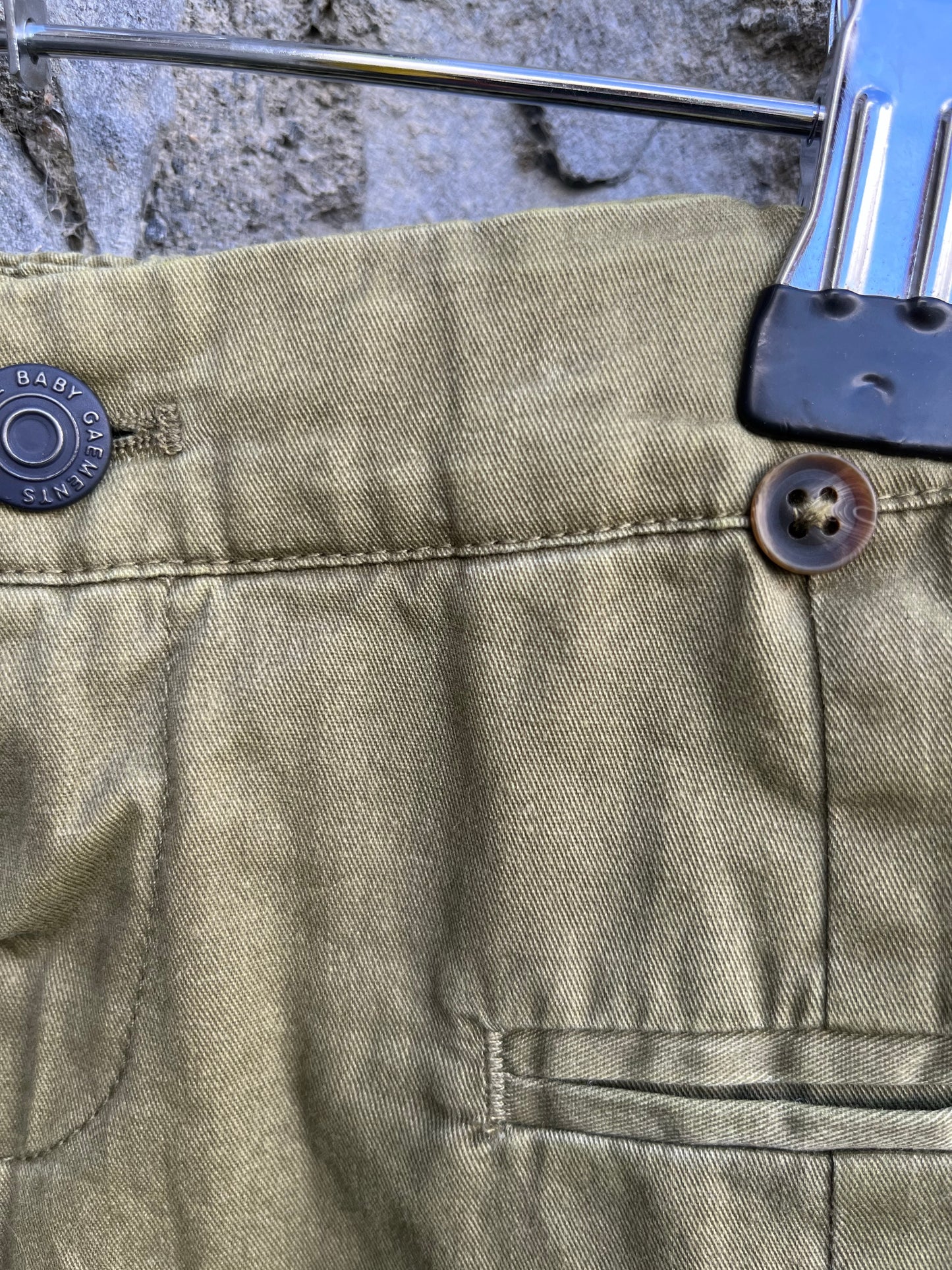 Khaki baggy pants 6-9m (68-74cm)