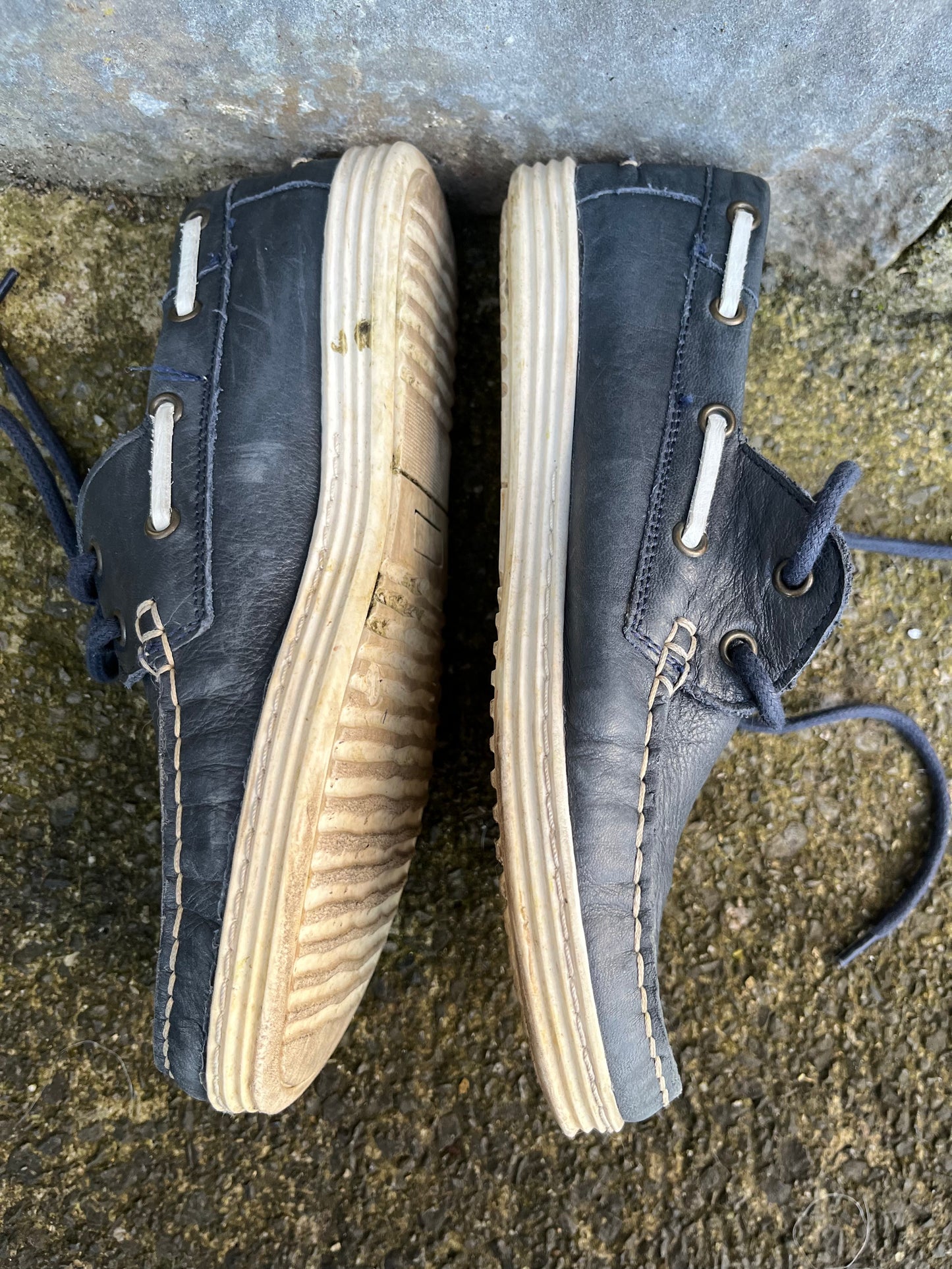Navy shoes uk 2 (eu 35)