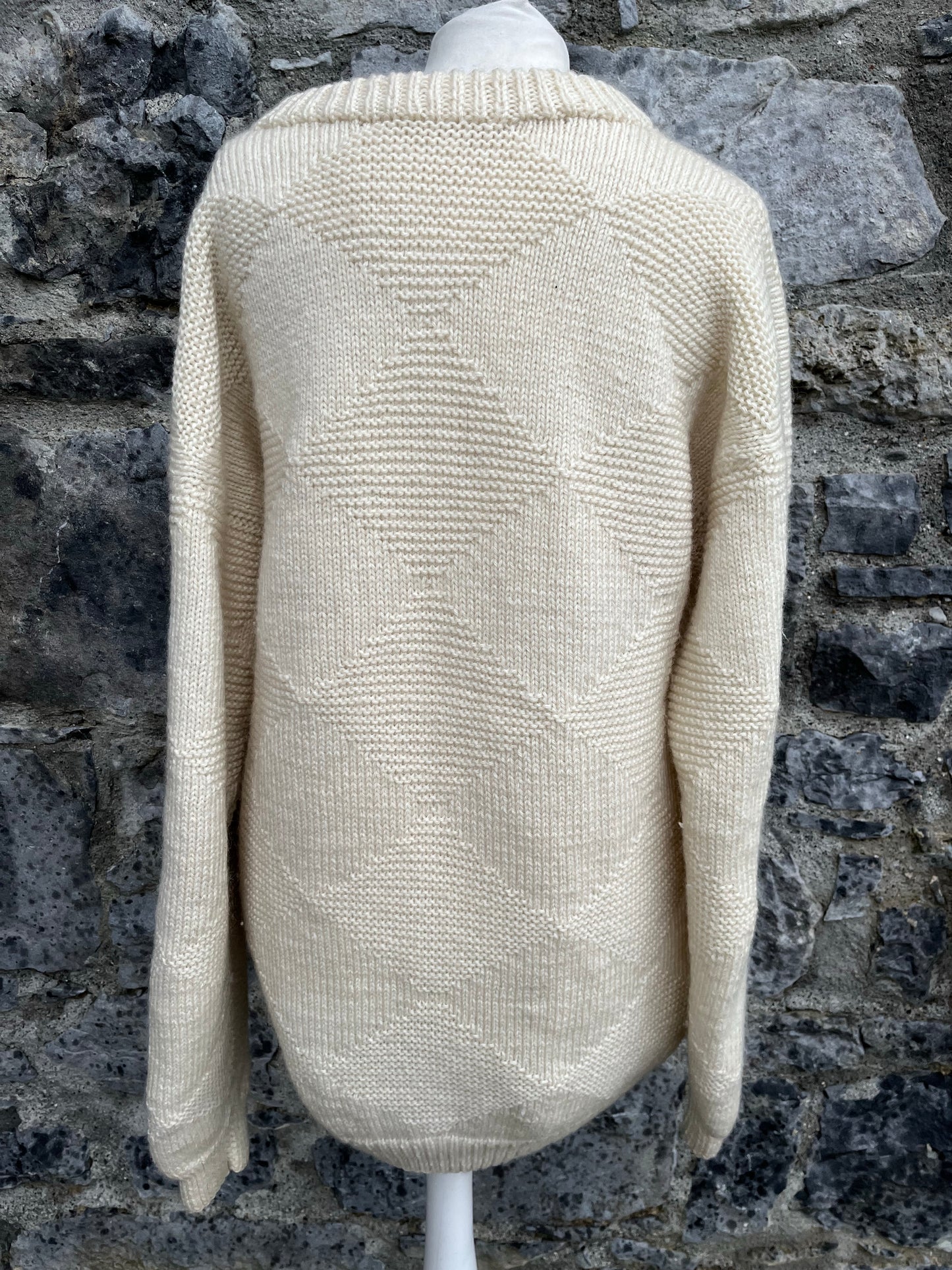 Cream diamonds jumper M/L