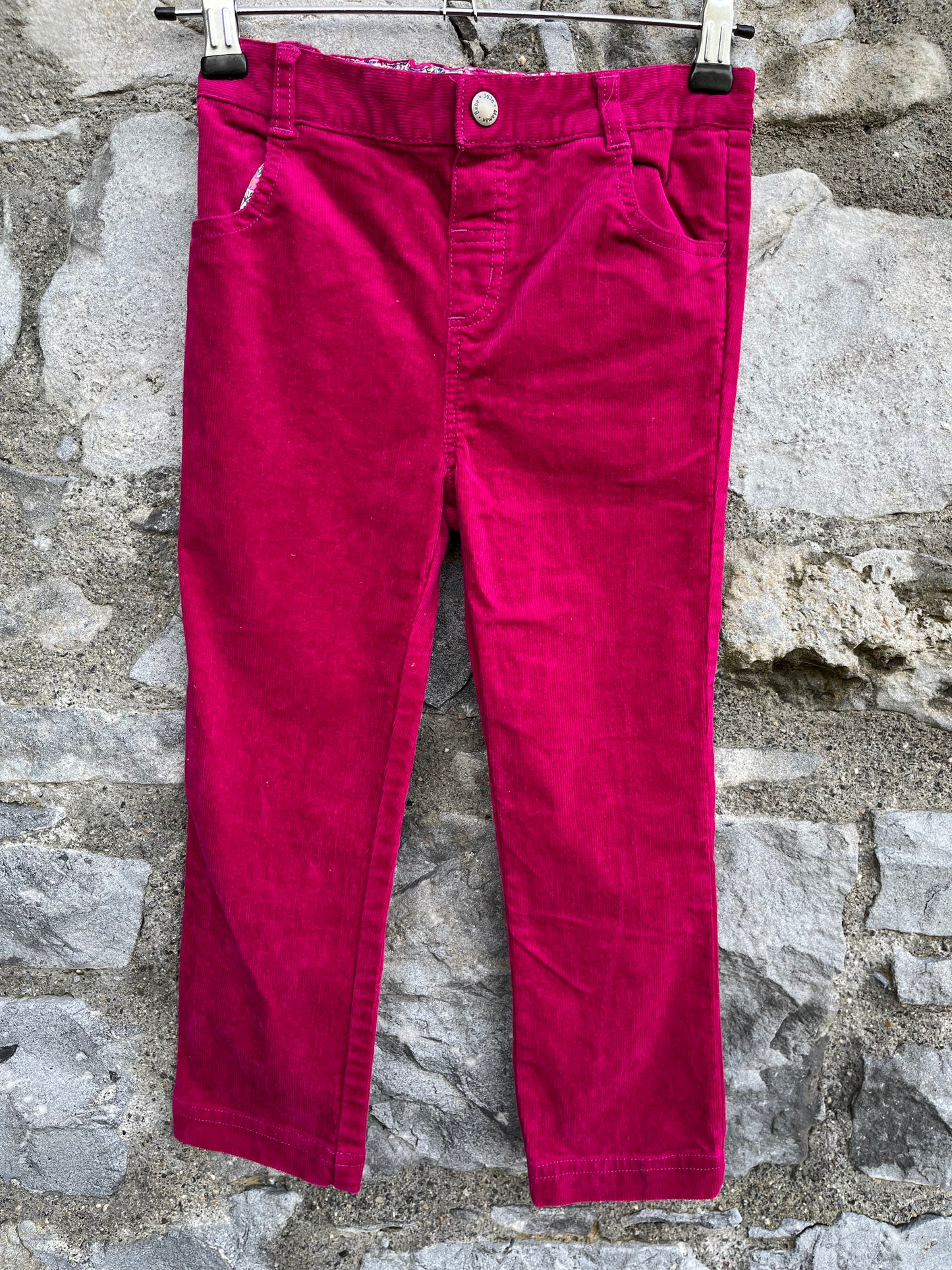 Magenta cords 4-5y (104-110cm)