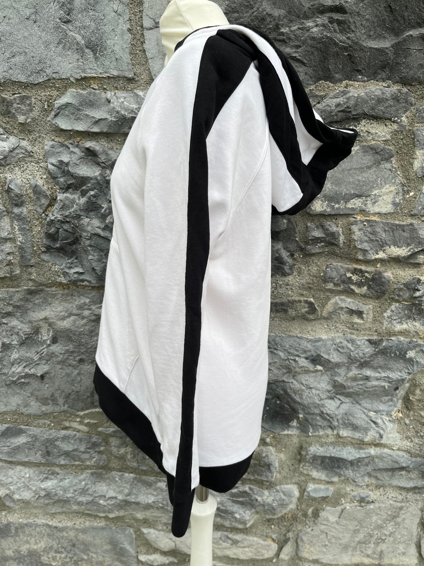 White hoodie uk 10