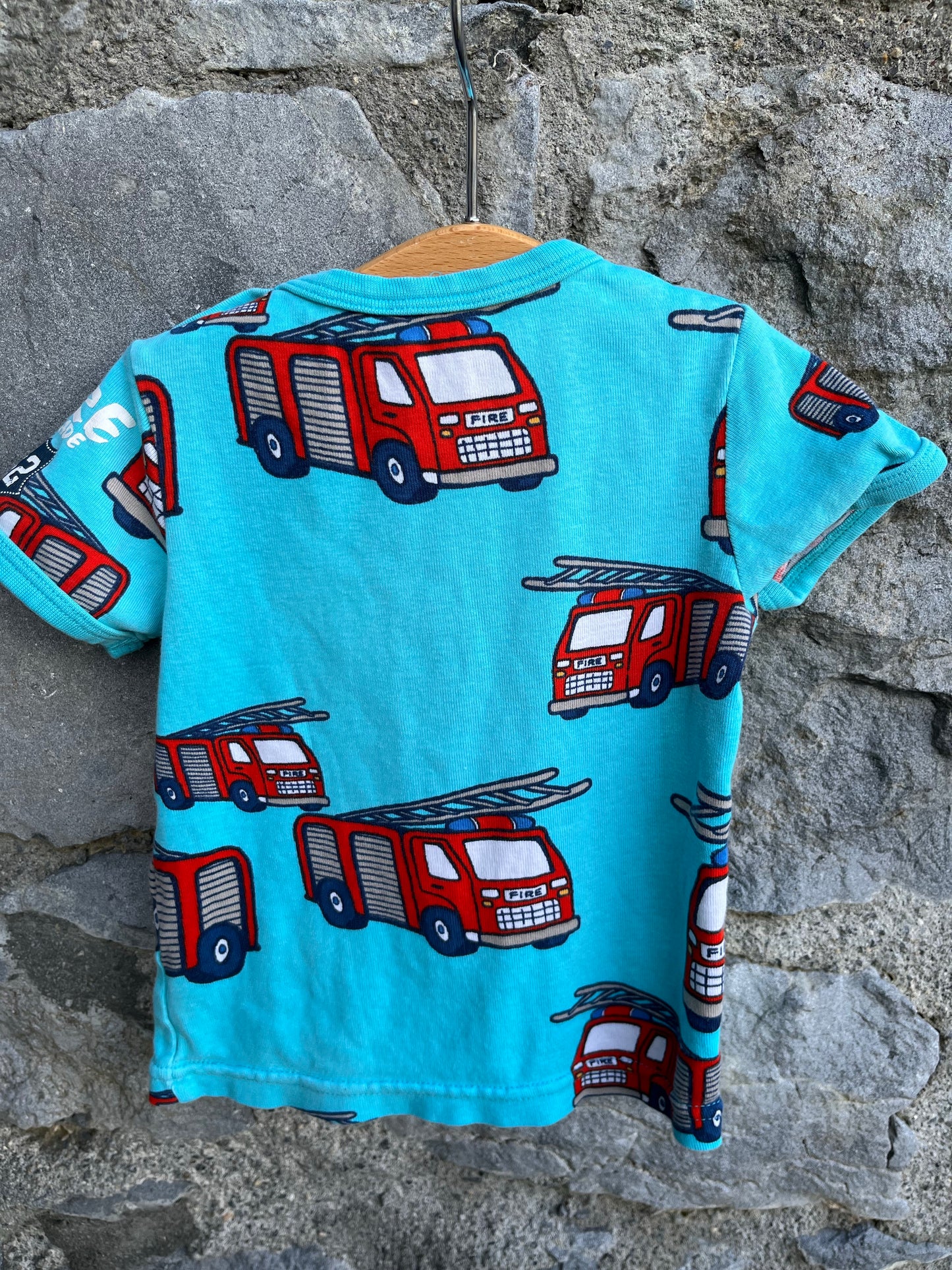 Firetrucks T-shirt 6-9m (68-74cm)