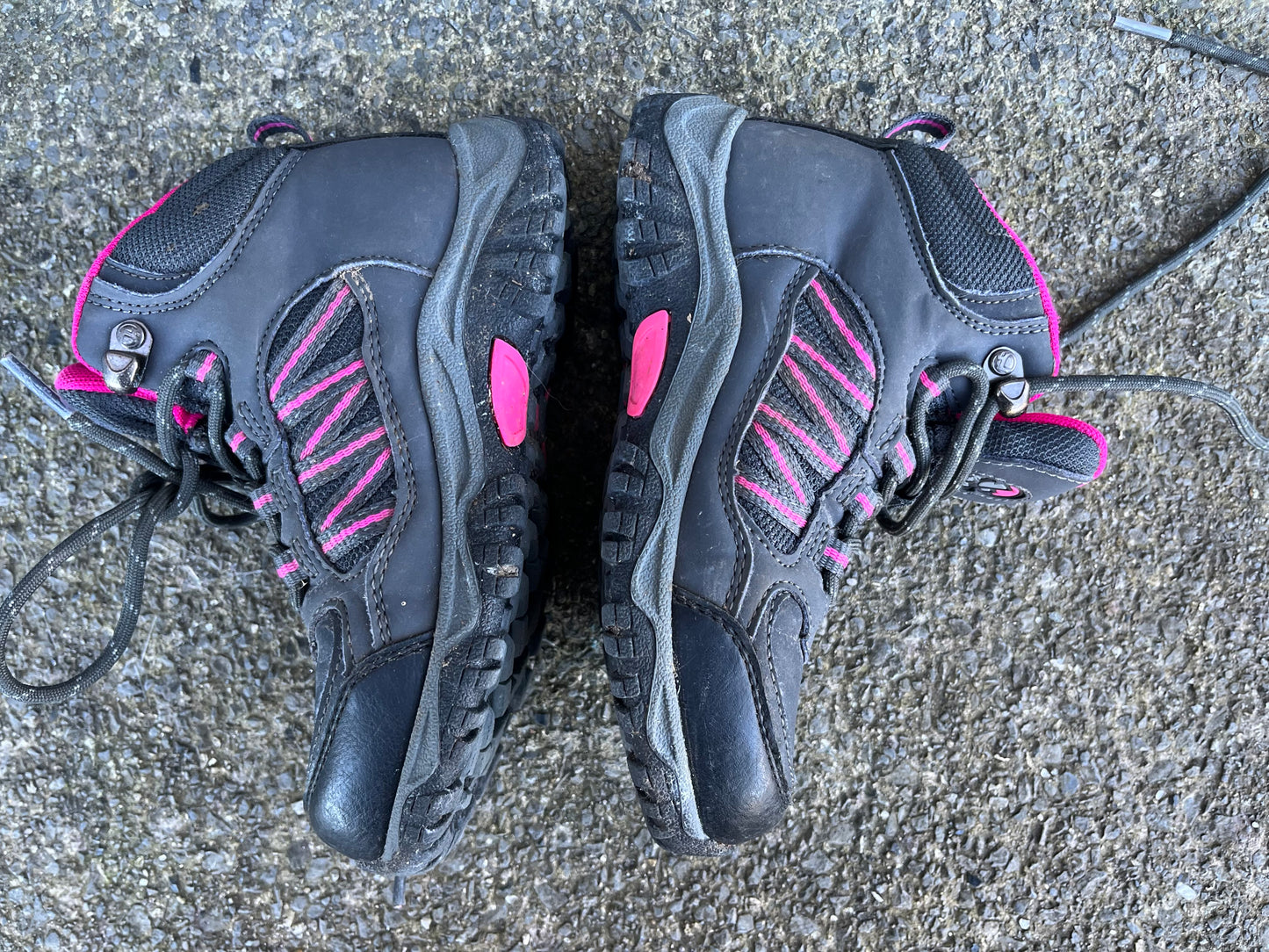 Grey hiking boots uk 12 (eu 31)