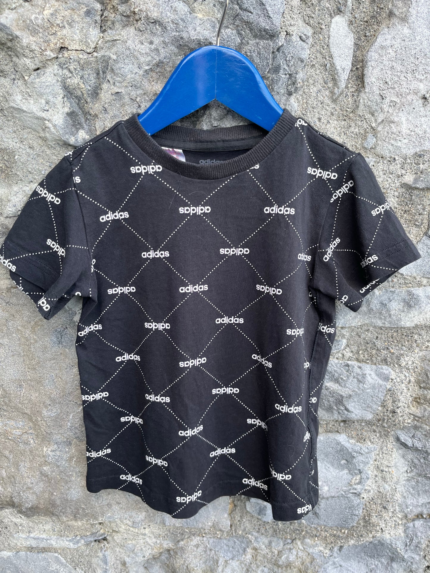 Black T-shirt 2-3y (92-98cm)
