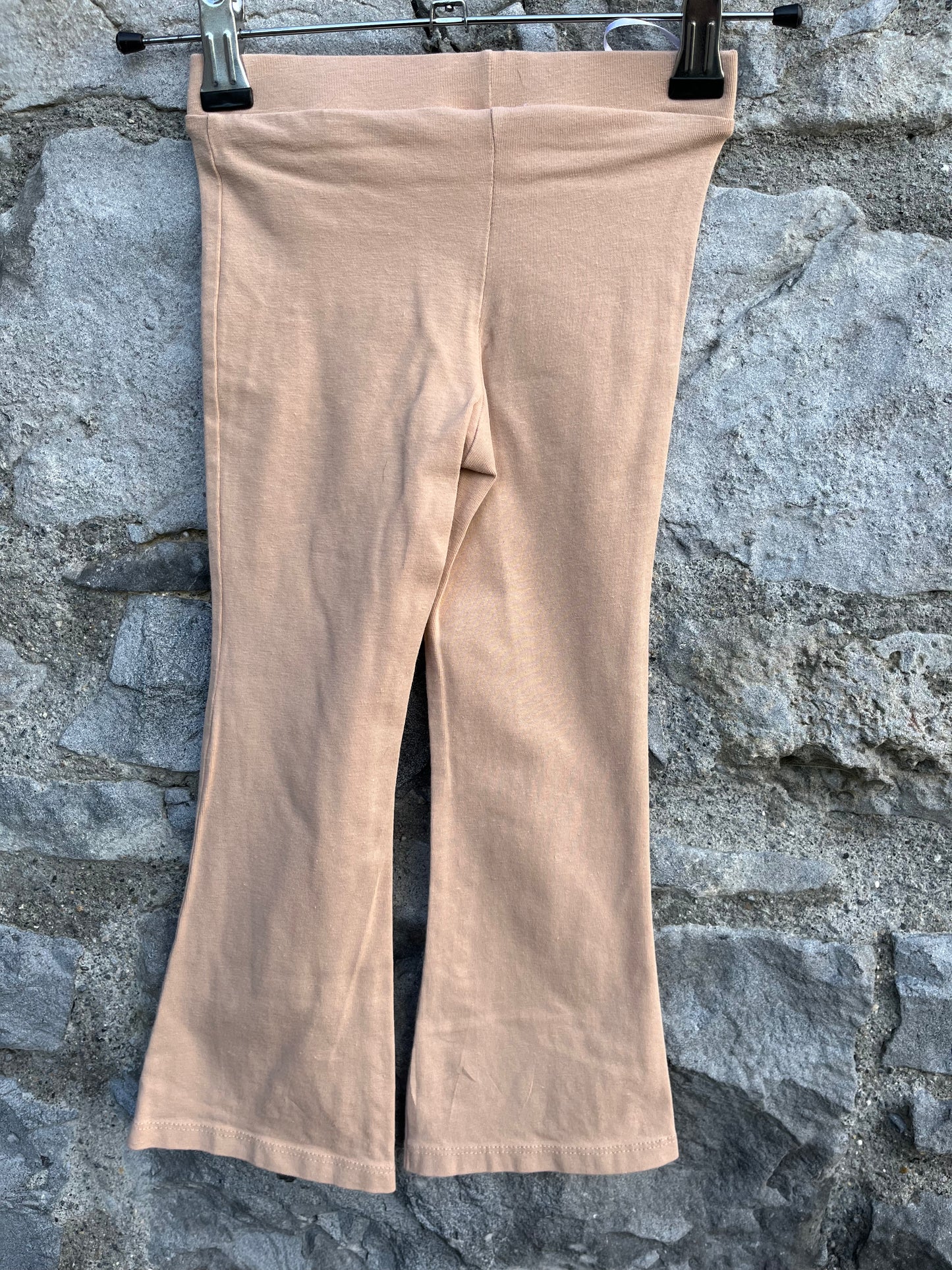 Peach flares 3y (98cm)