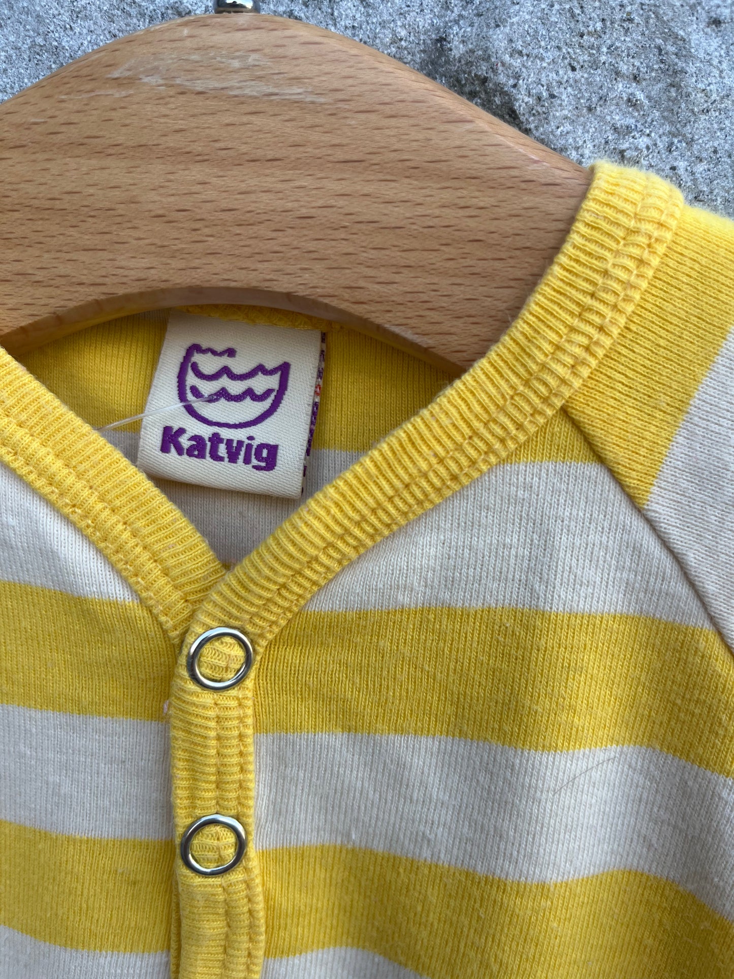Yellow stripy rompers 3-6m (62-68cm)