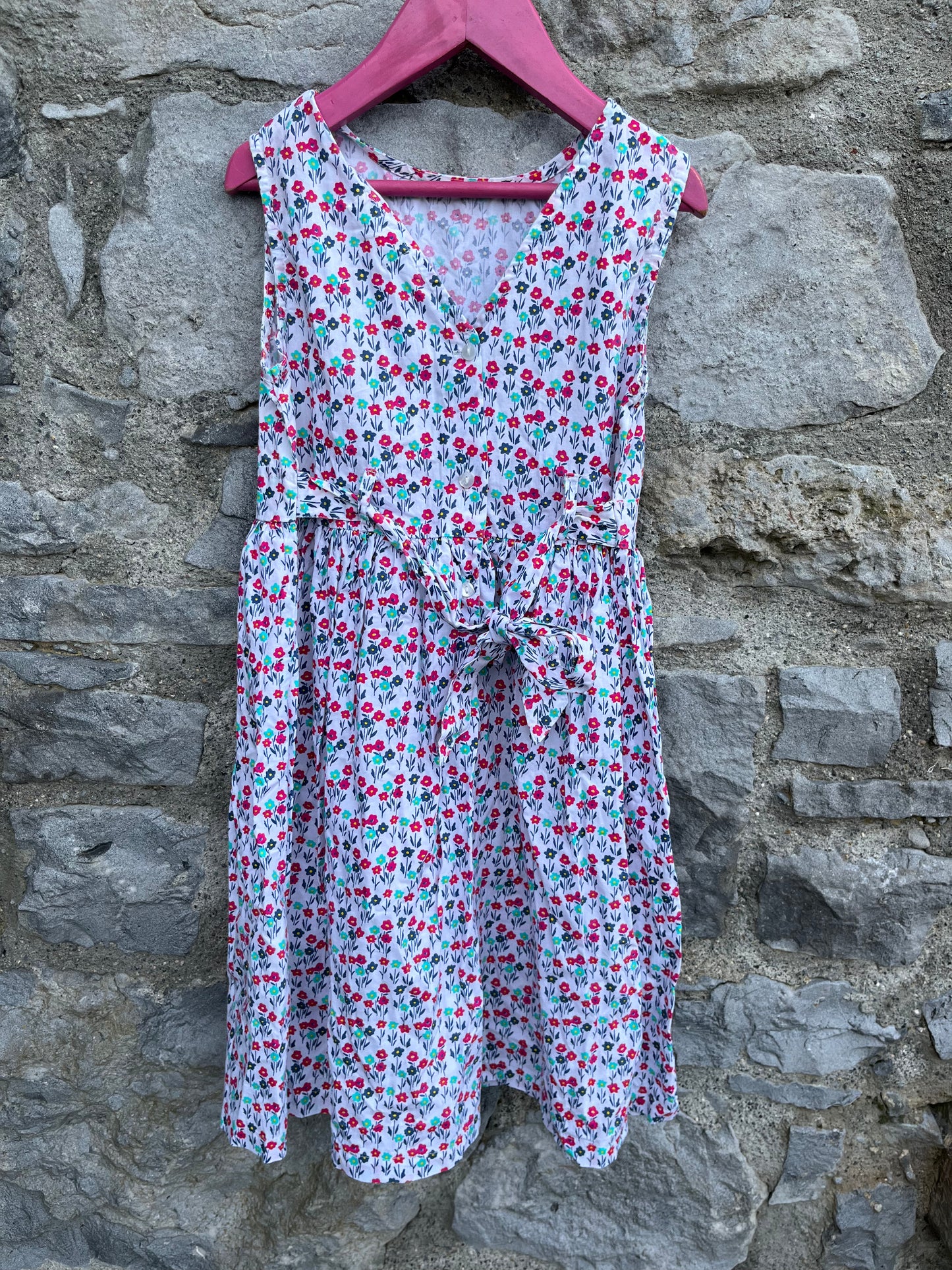 Floral dress 9-10y (134-140cm)
