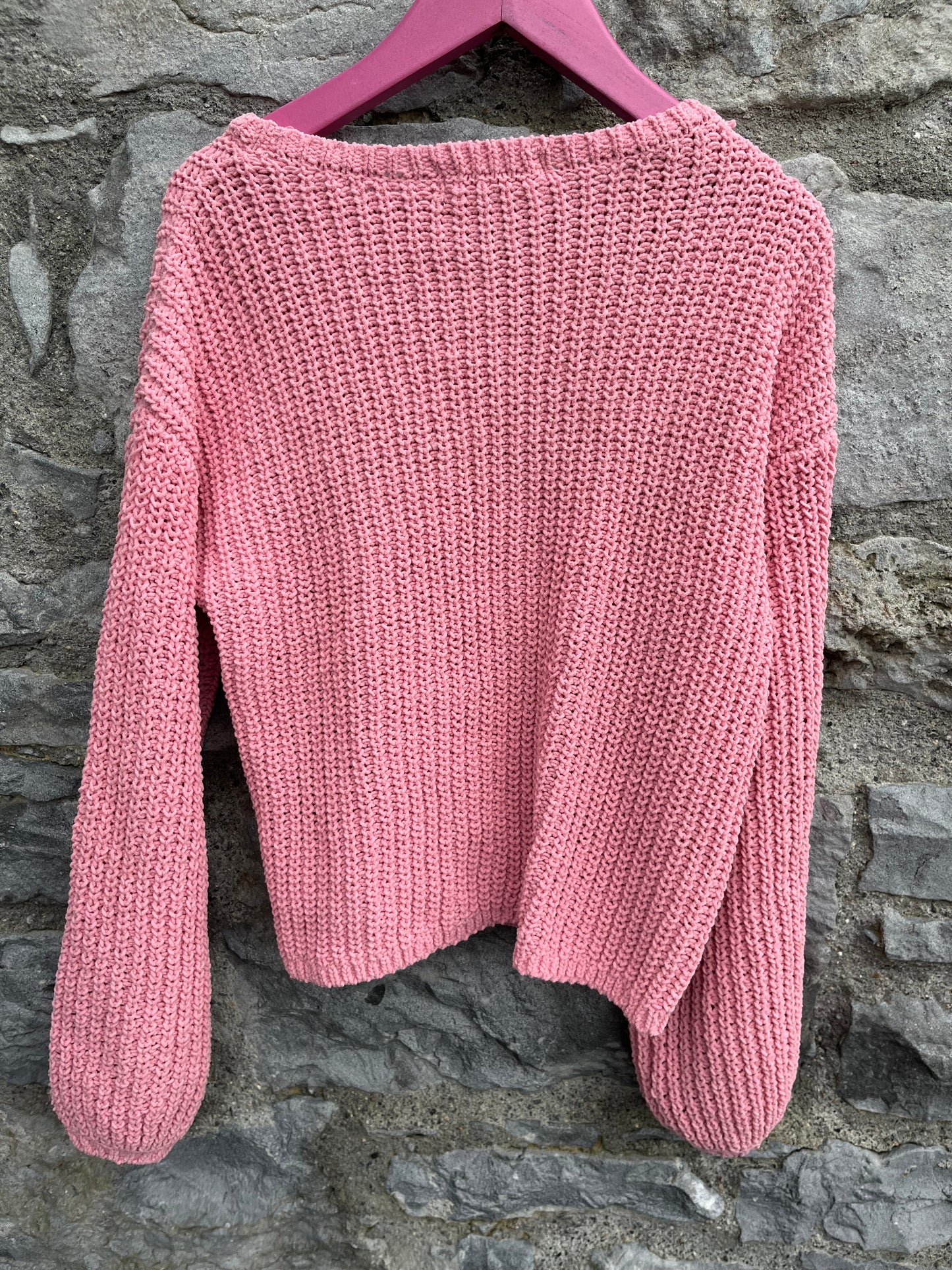 Pink jumper 9-10y (134-140cm)