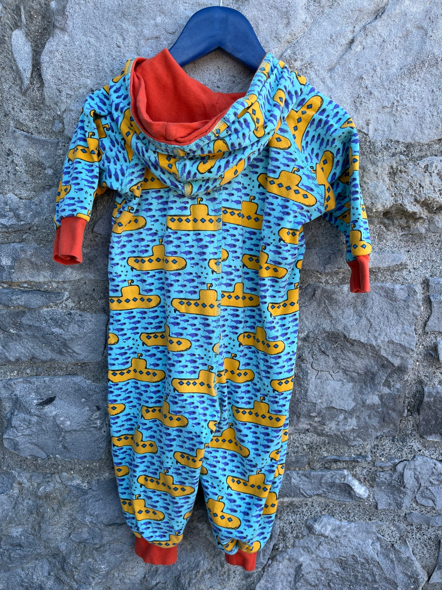 Submarine hooded onesie 9-12m (74-80cm)