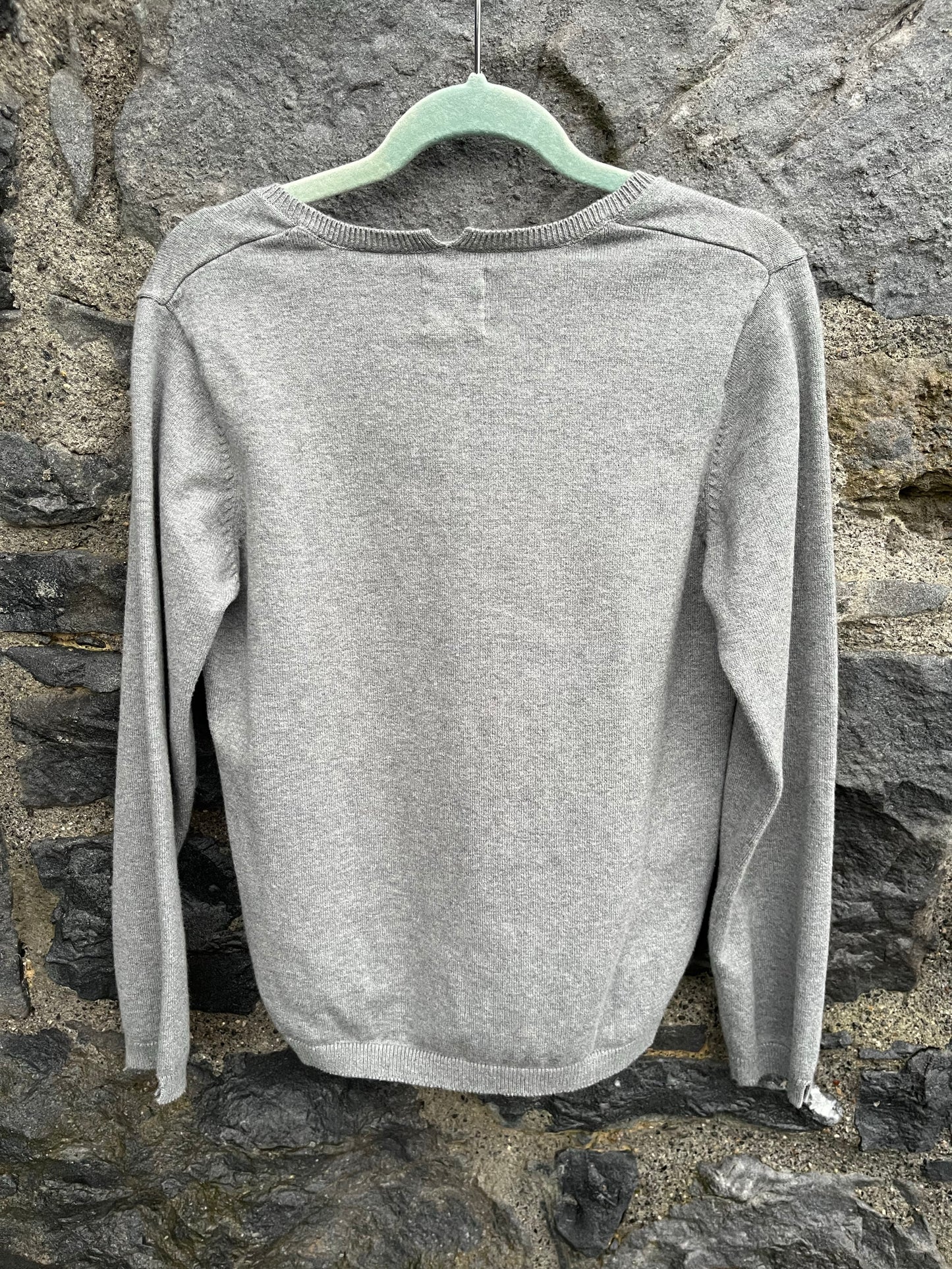 Grey cardigan 9y (134cm)