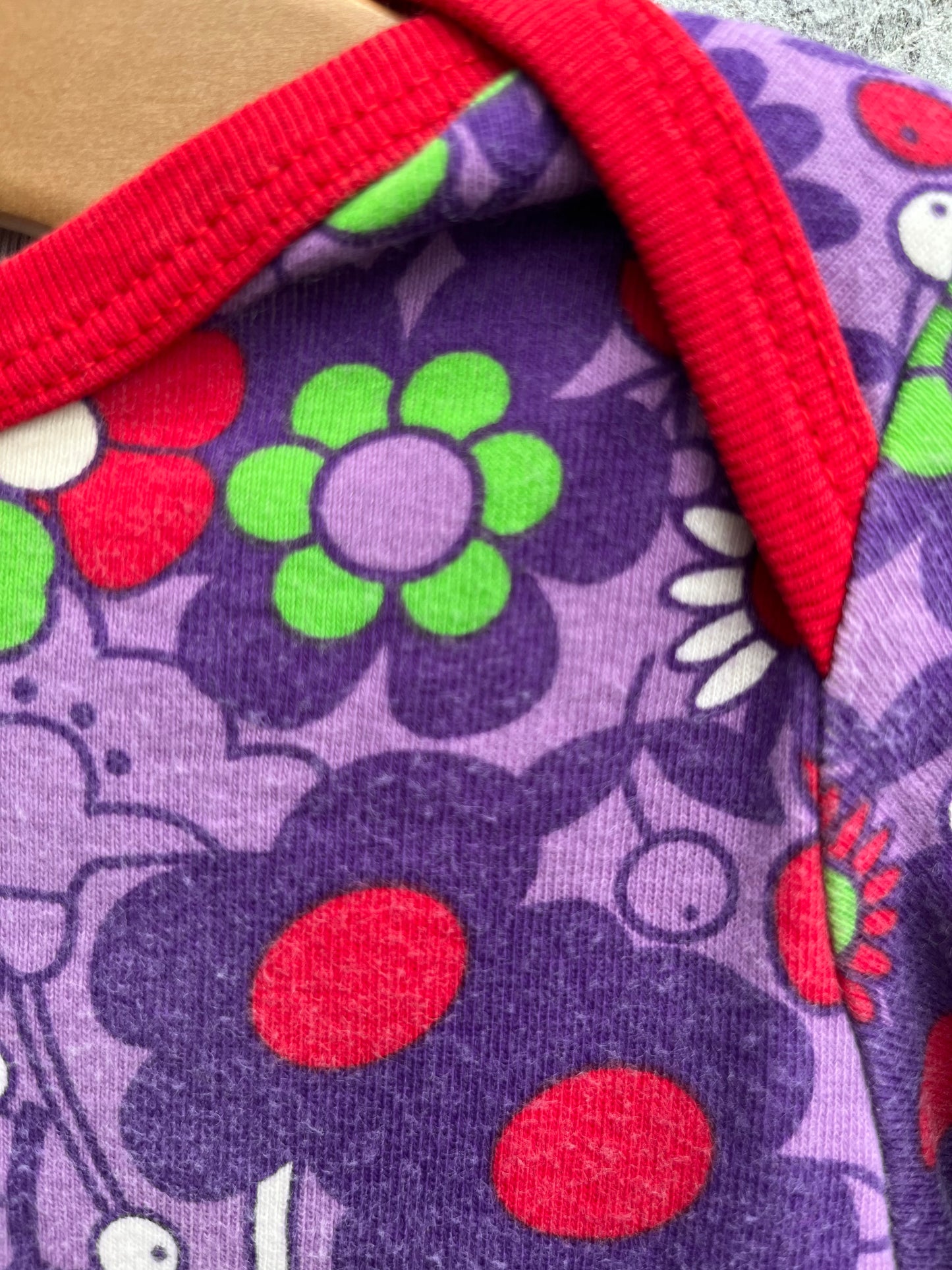 Flower vest 9m (74cm)