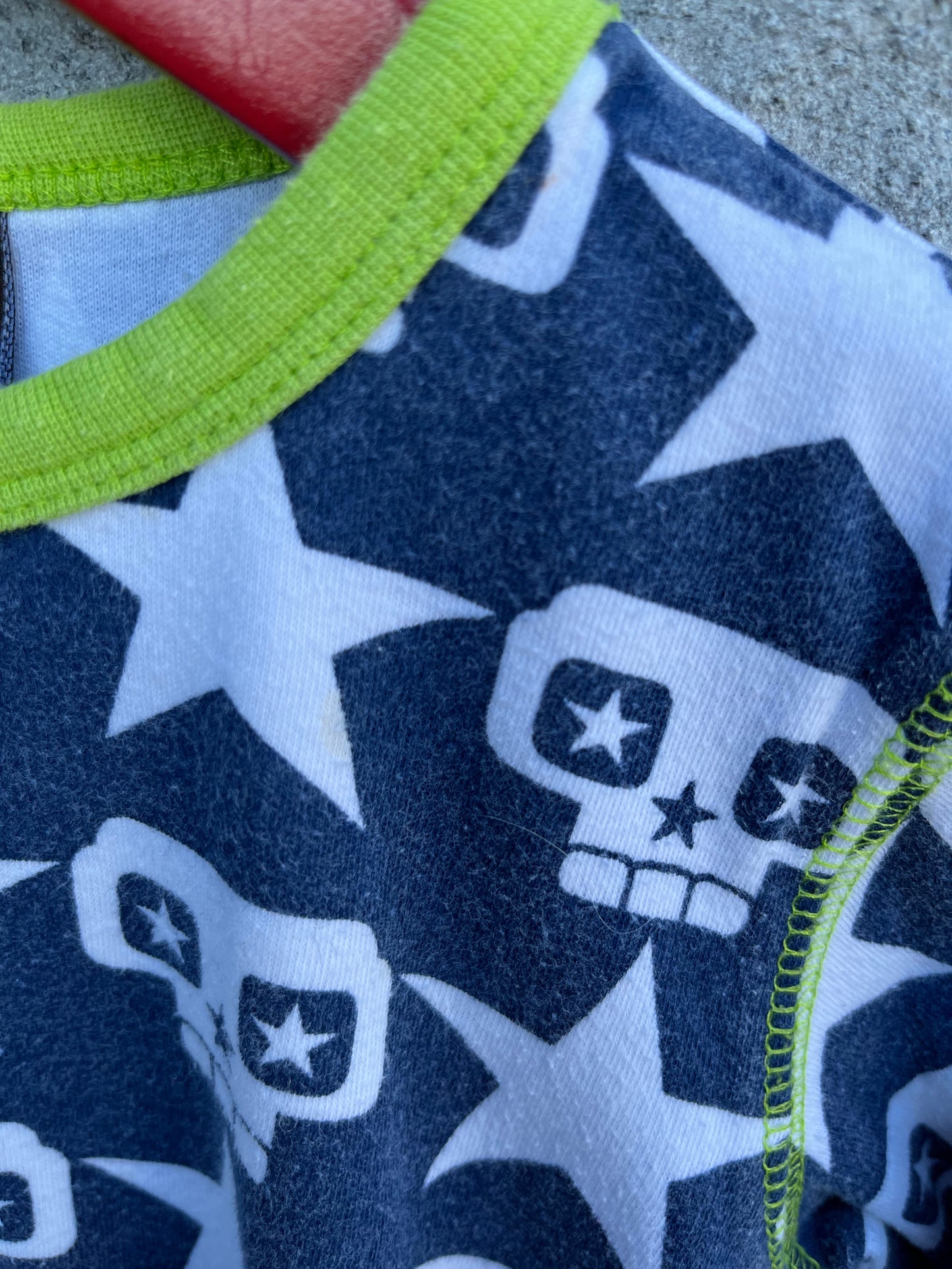 Skulls A-line top 3-4y (98-104cm)