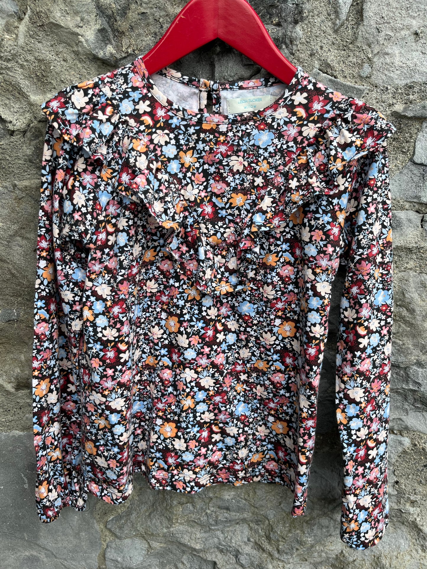 Floral top with ruffles 10-11y (140-146cm)