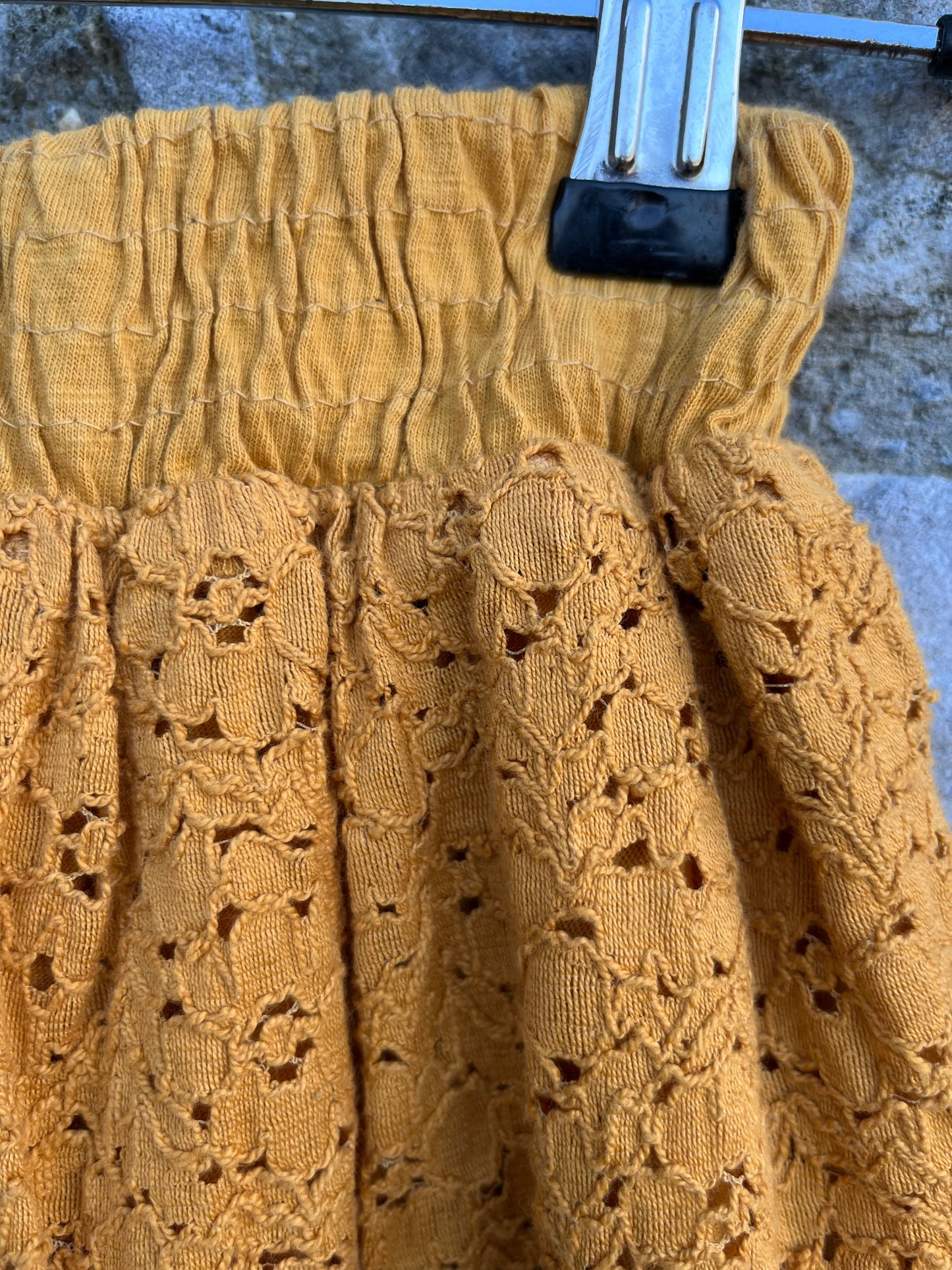Yellow lace skirt 4y (104cm)