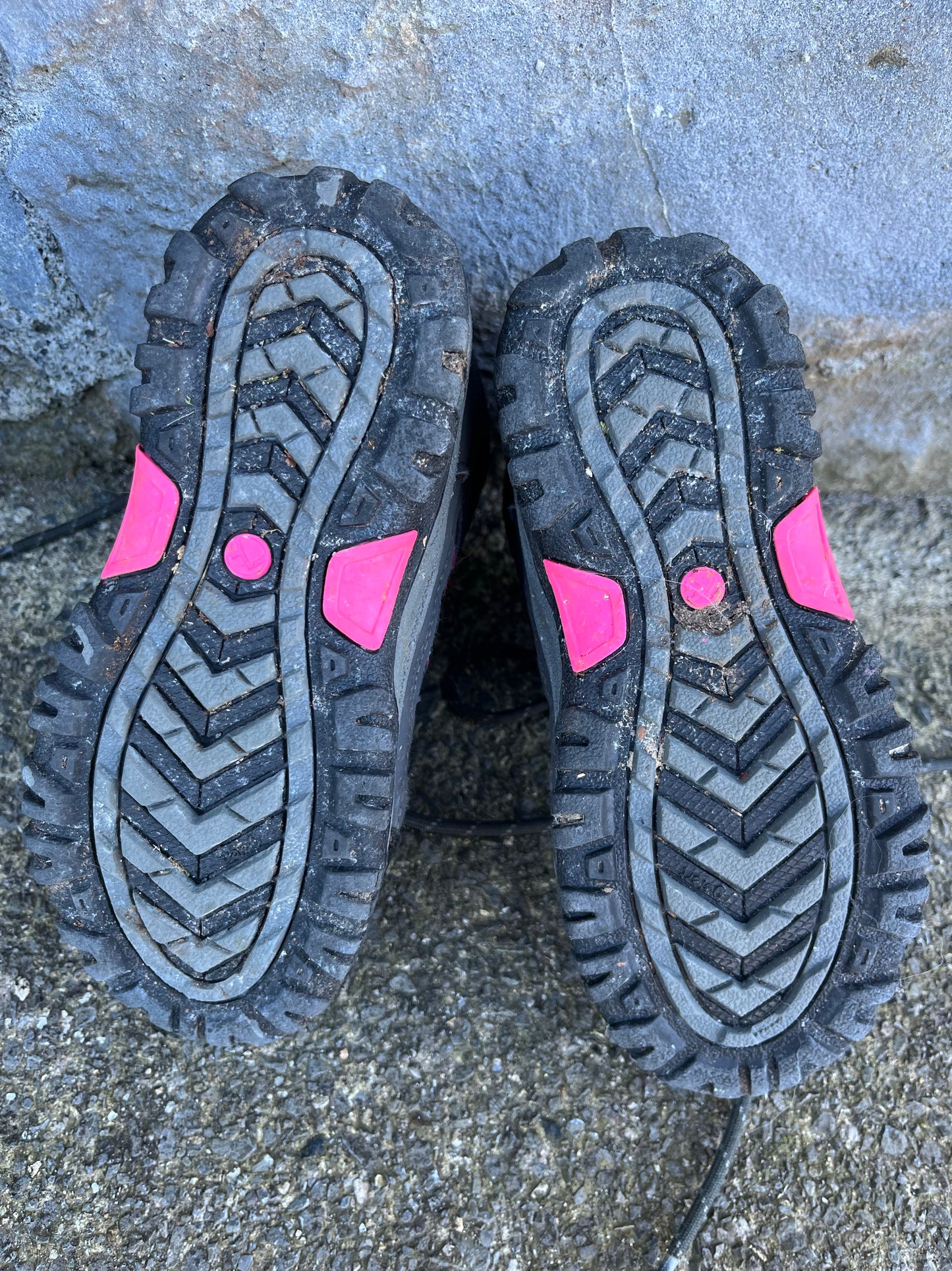 Grey hiking boots uk 12 (eu 31)