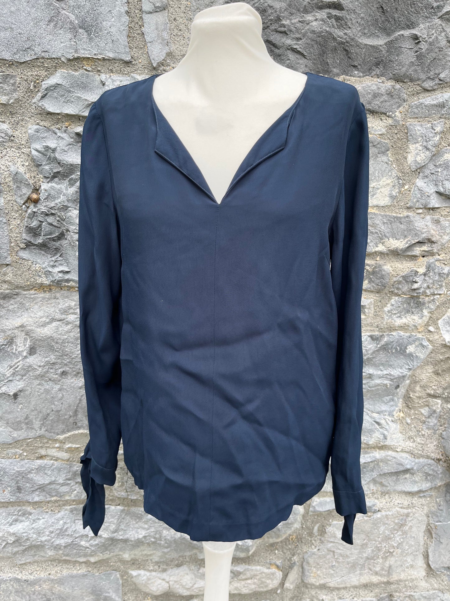 Navy top uk 10