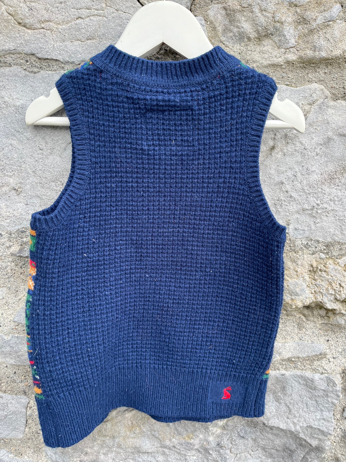 Knitted gilet 4y (104cm)