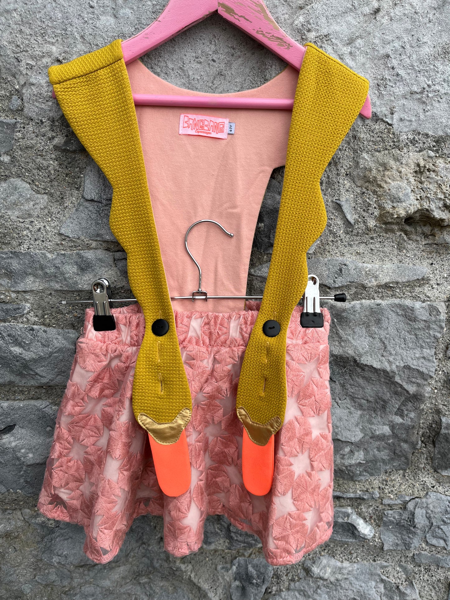 Swan pinafore 5y (110cm)