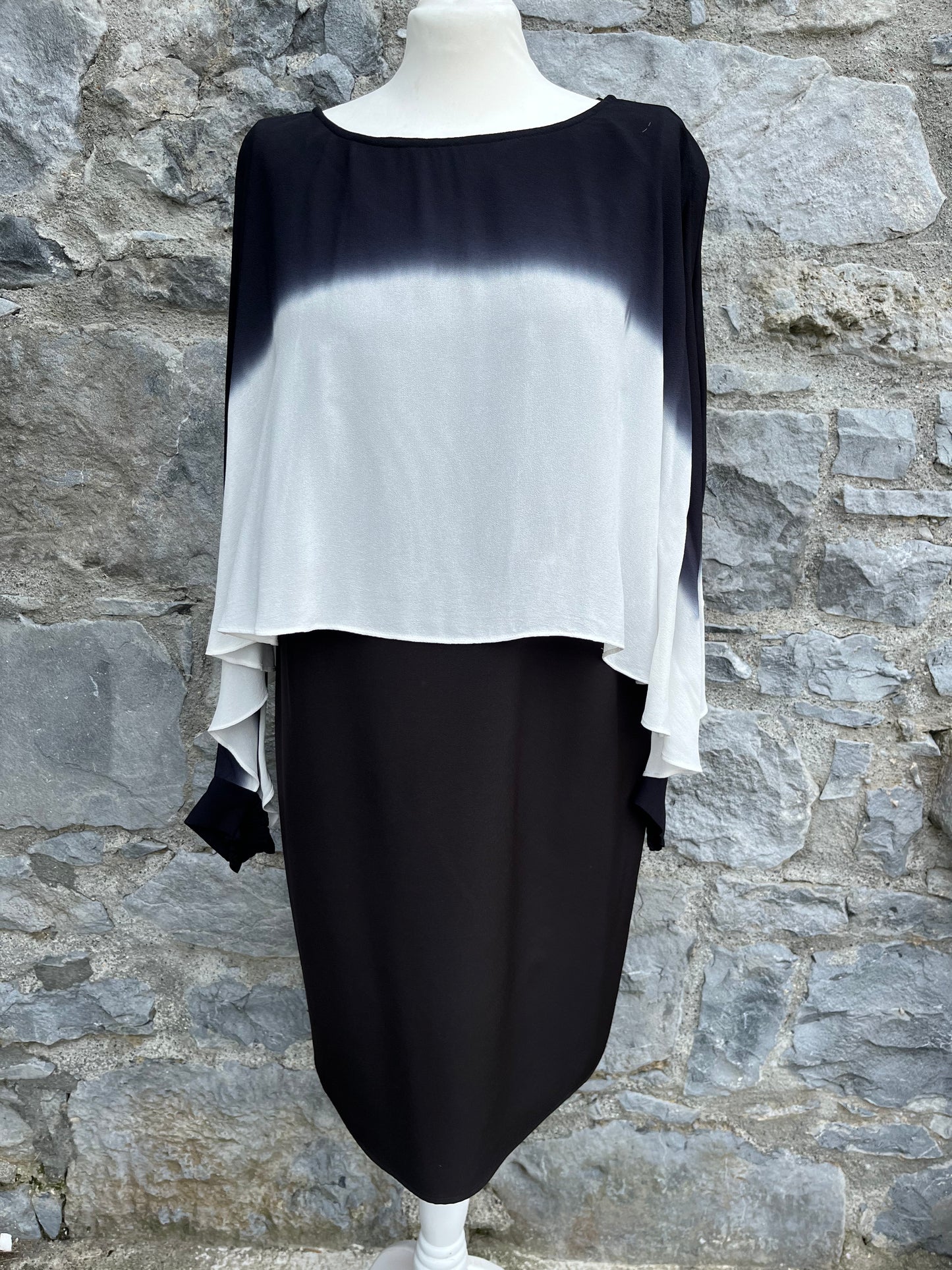 Black&white dress uk 16