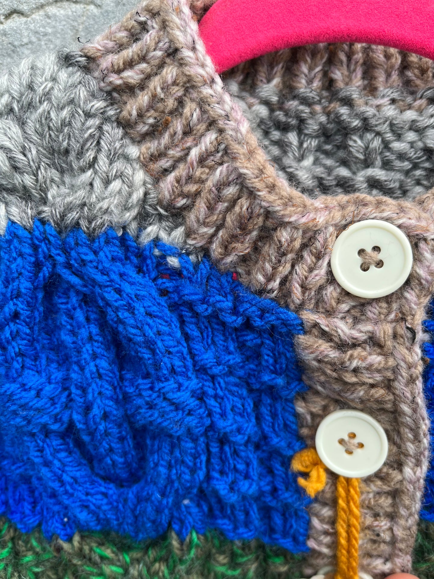 Aran style colorful cardigan 18m (86cm)