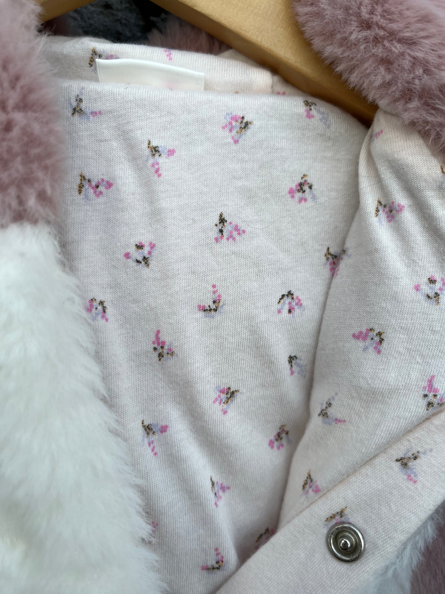Pink bunny onesie 3-6m (62-68cm)