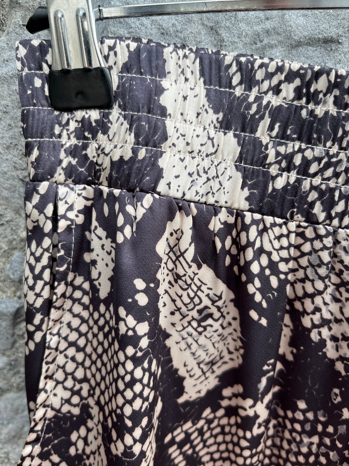 Snakeskin light pants uk 12-14