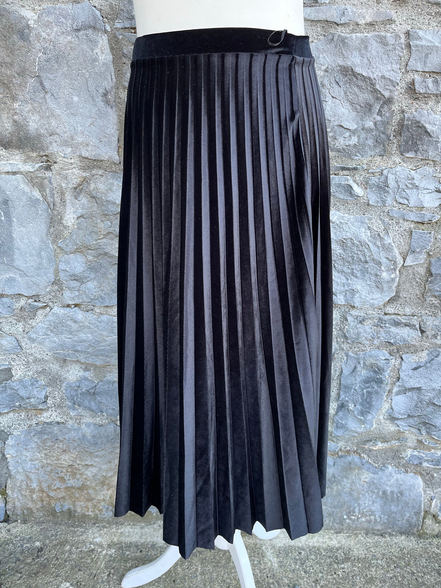 Velvet pleated skirt uk 10