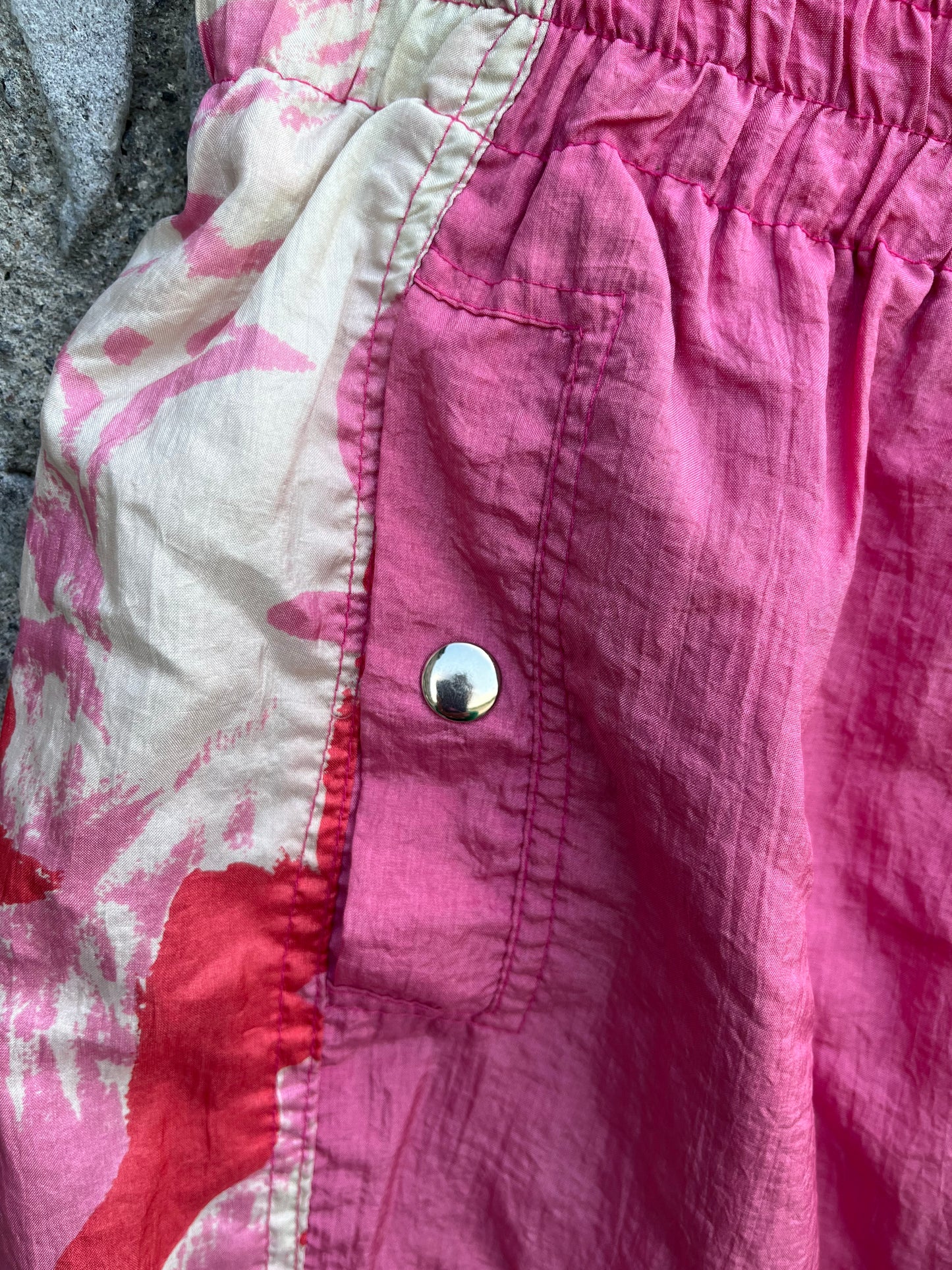 Pink shell shorts S/M