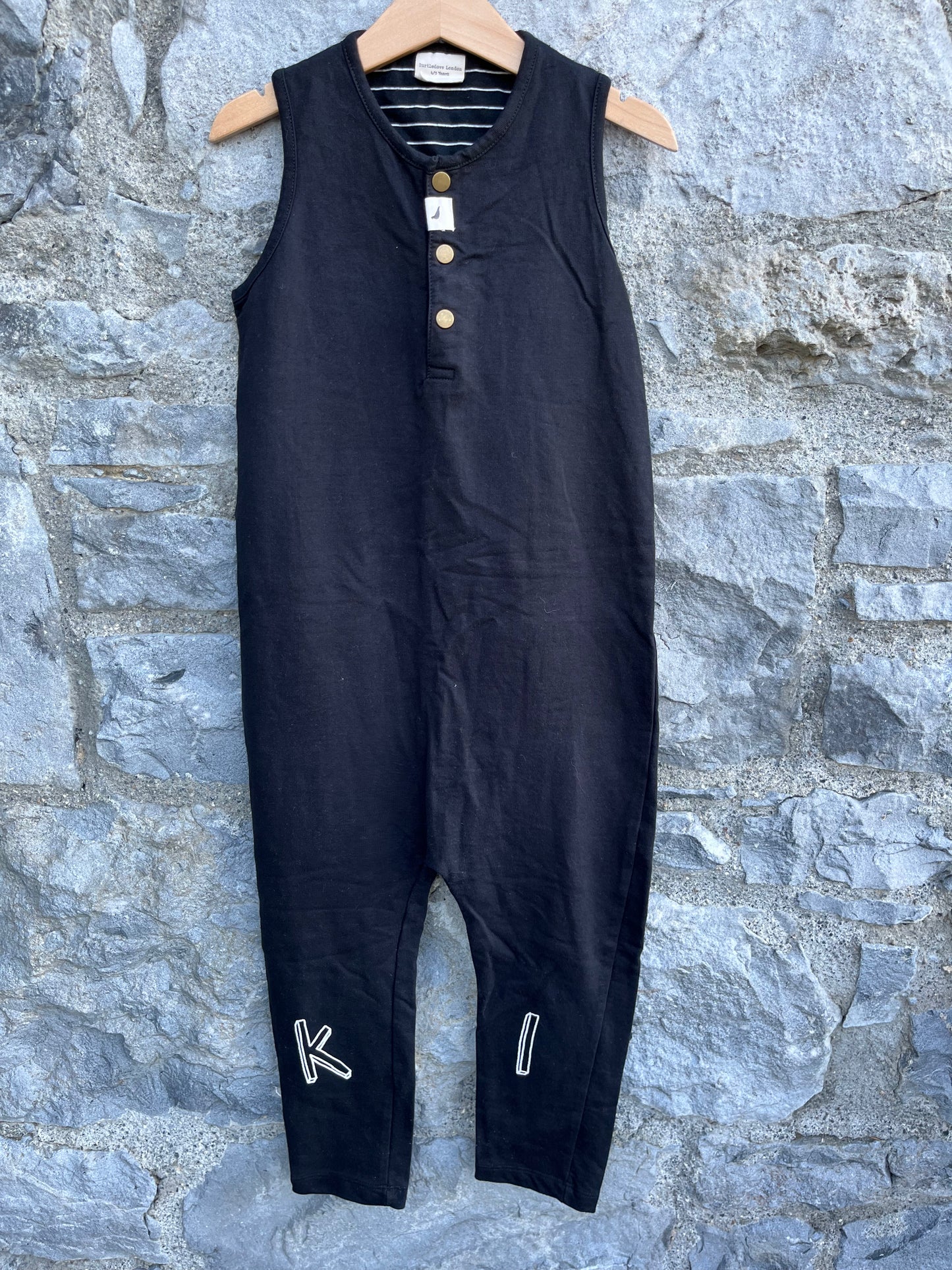 Black dungarees 4-5y (104-110cm)