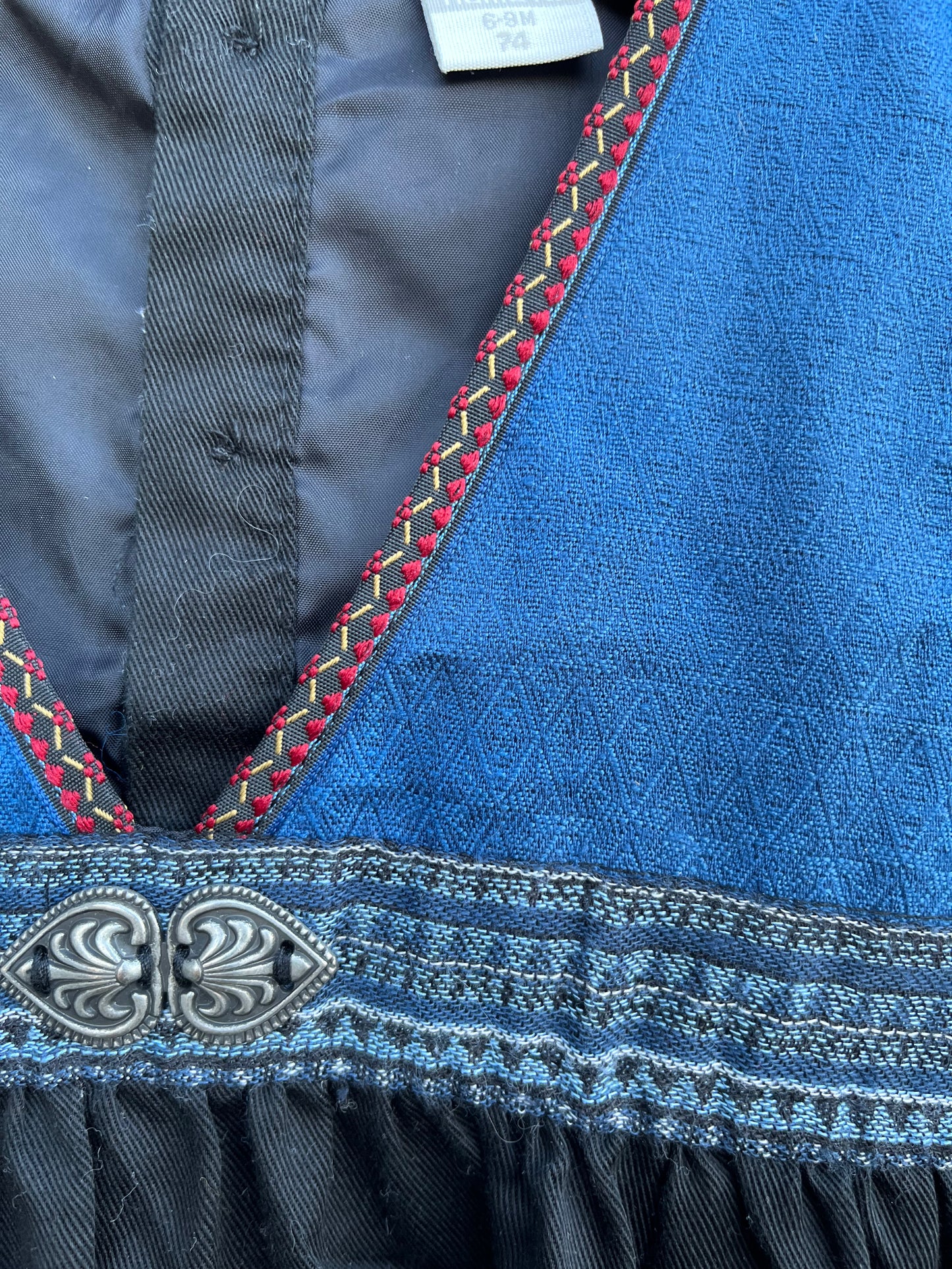 Norwegian folk dress 6-9m (68-74cm)