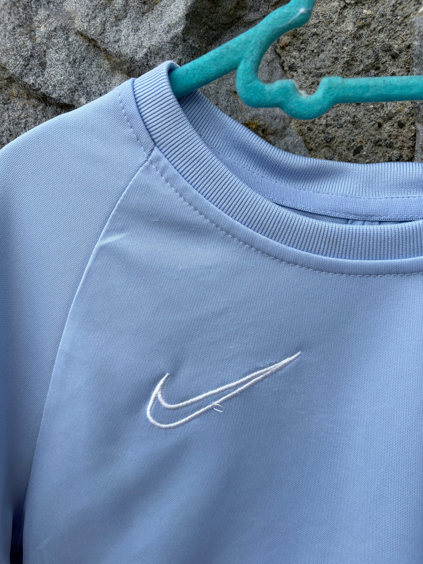 Blue training T-shirt  10-11y (140-146cm)