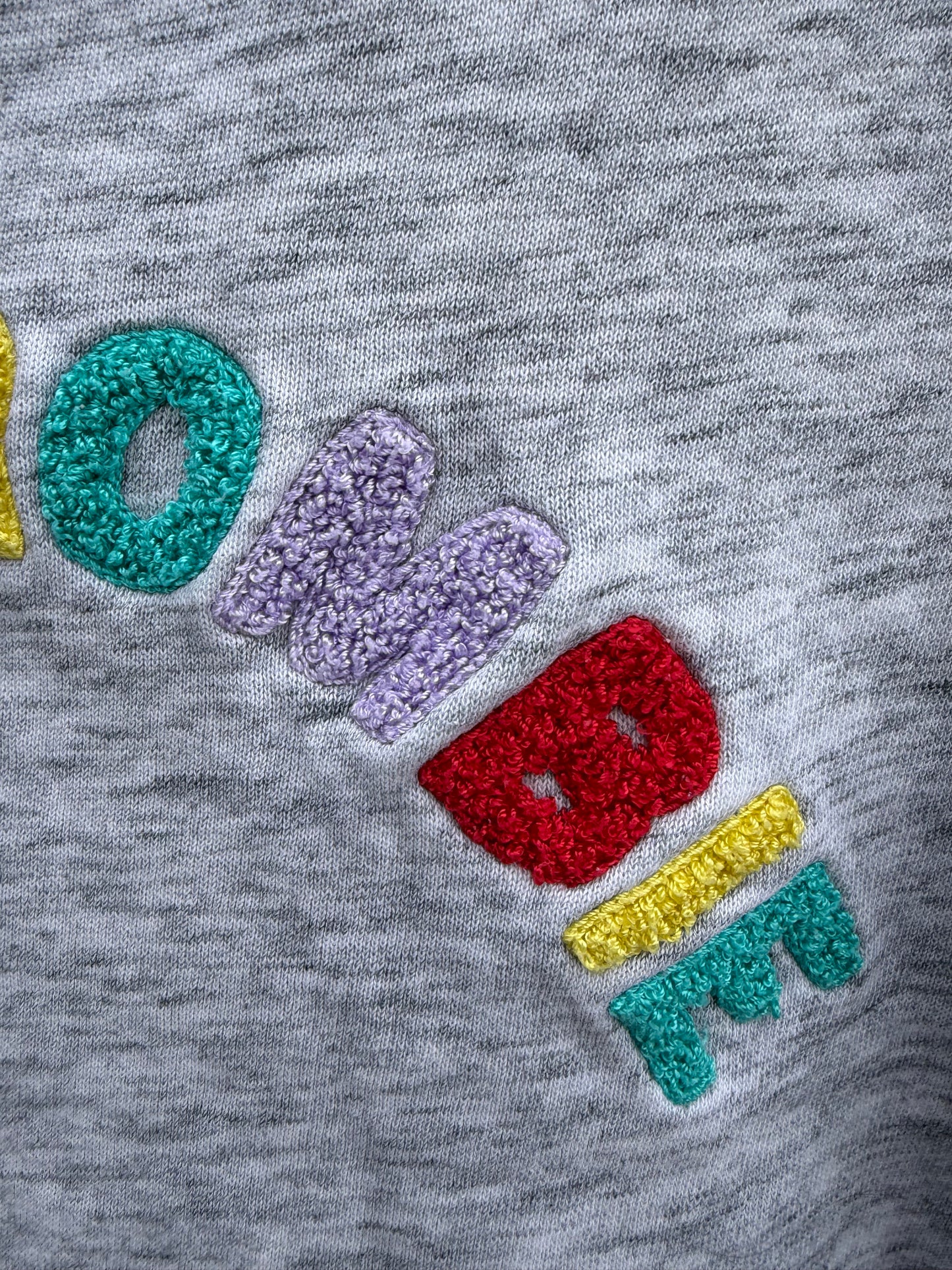 Colourful letters logo grey cropped sweatshirt  7-8y (122-128cm)