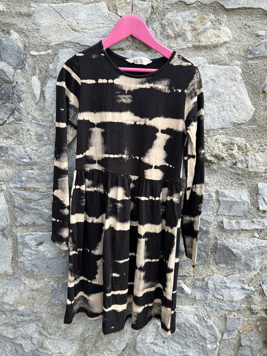 Black&beige abstract dress  9-10y (134-140cm)
