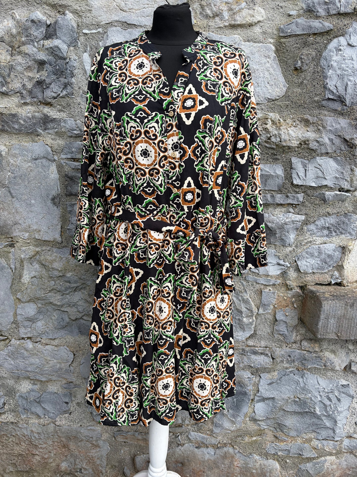 Multi-colored geometric shirt dress uk 20