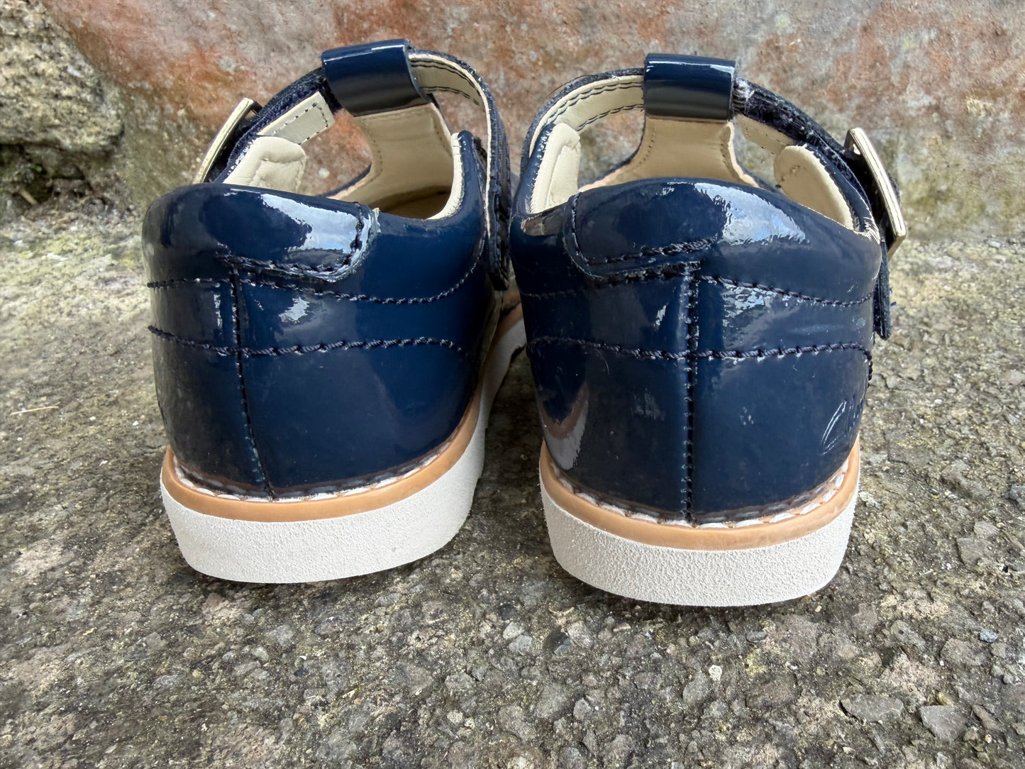 Crown print patent Navy T-bar shoes  uk 7.5 (eu 25)